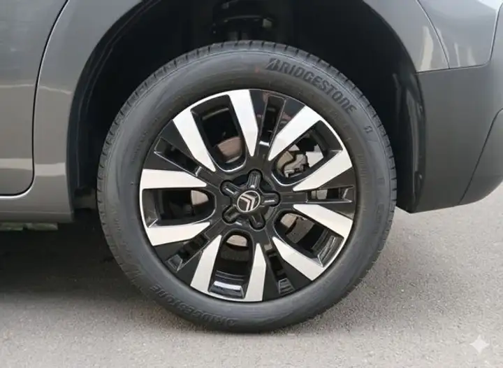 Citroën Berlingo 2024, foto 6