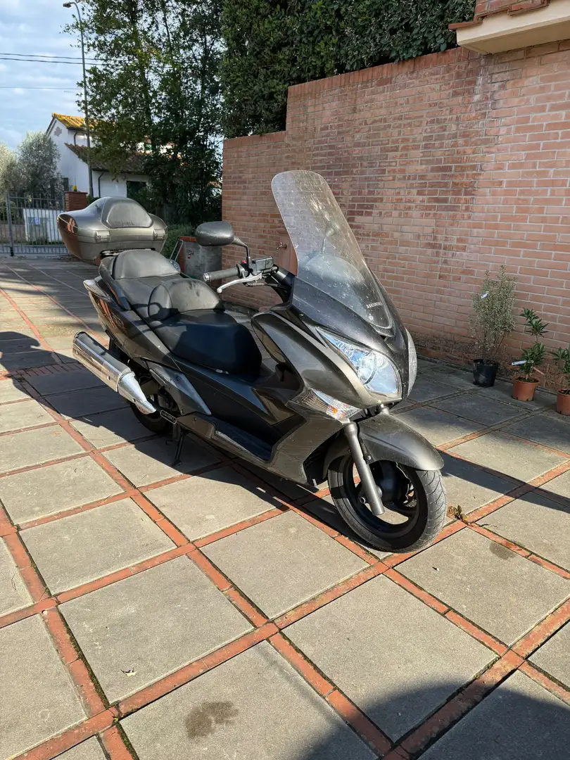Honda Silver Wing 600 Gri - 2