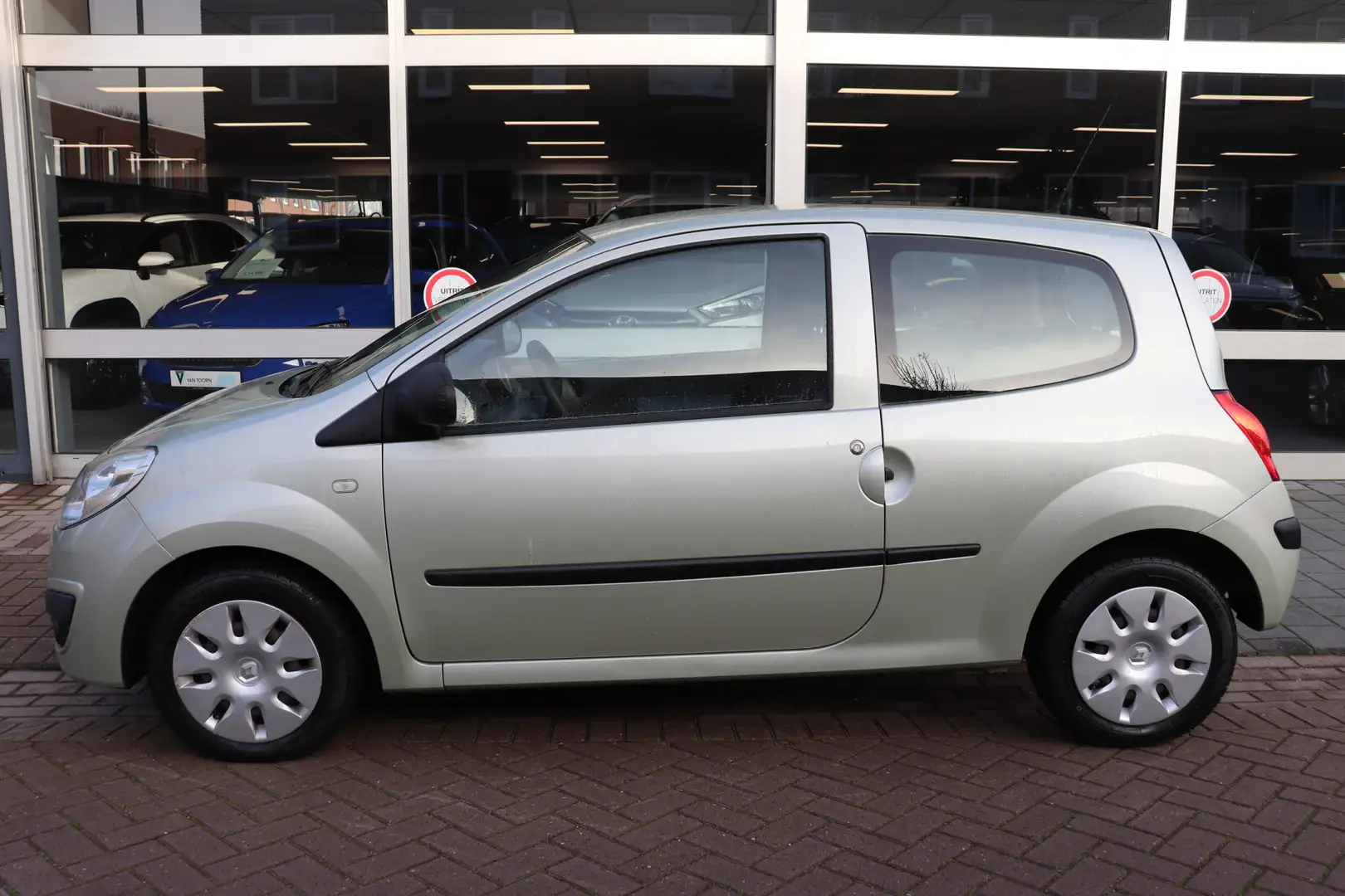 Renault Twingo 1.2-16V Authentique. Airco. Geel - 2
