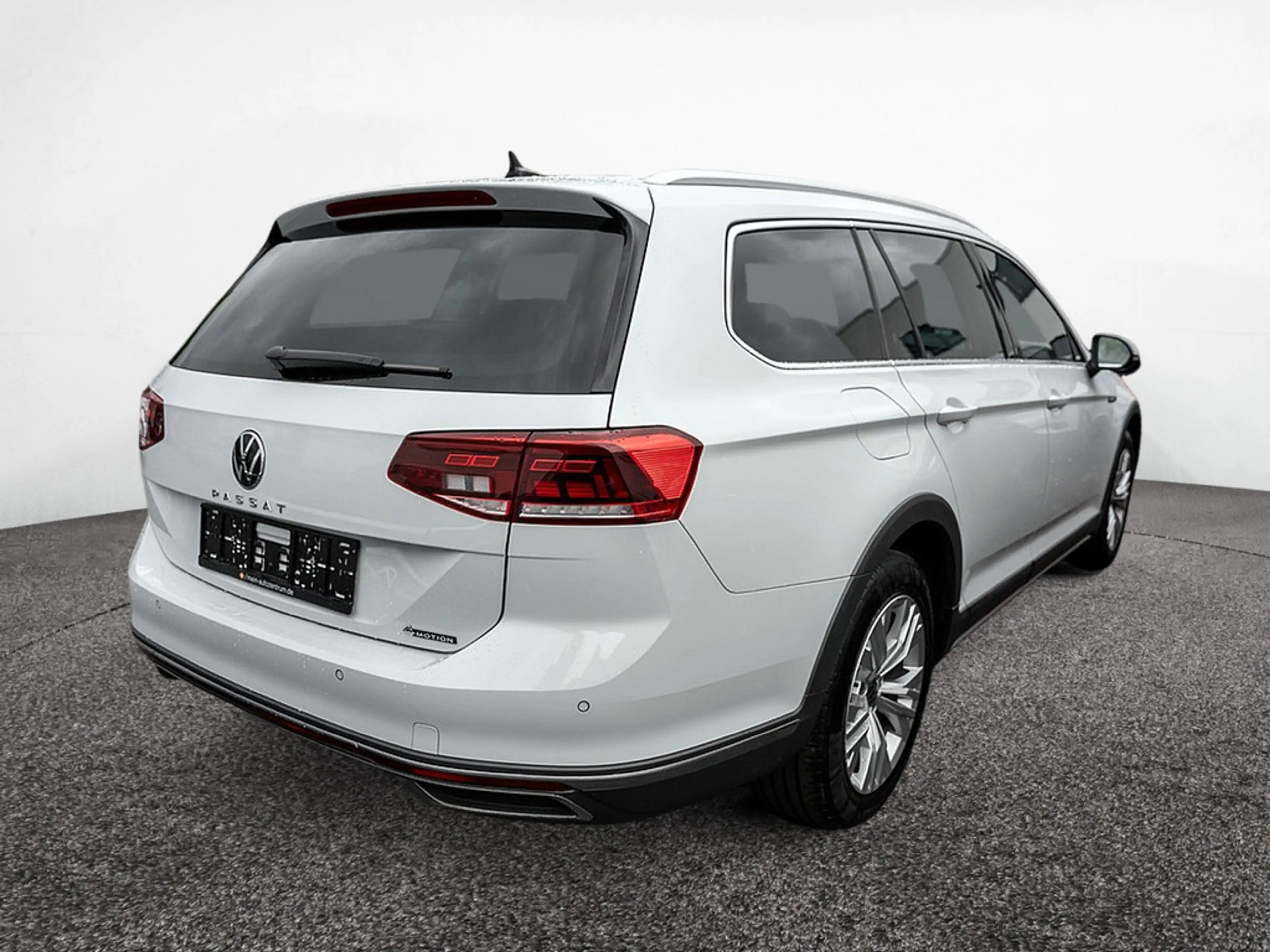 Volkswagen Passat Alltrack 2.0 TDI 4M AHK KAM LED SHZ — photo 4