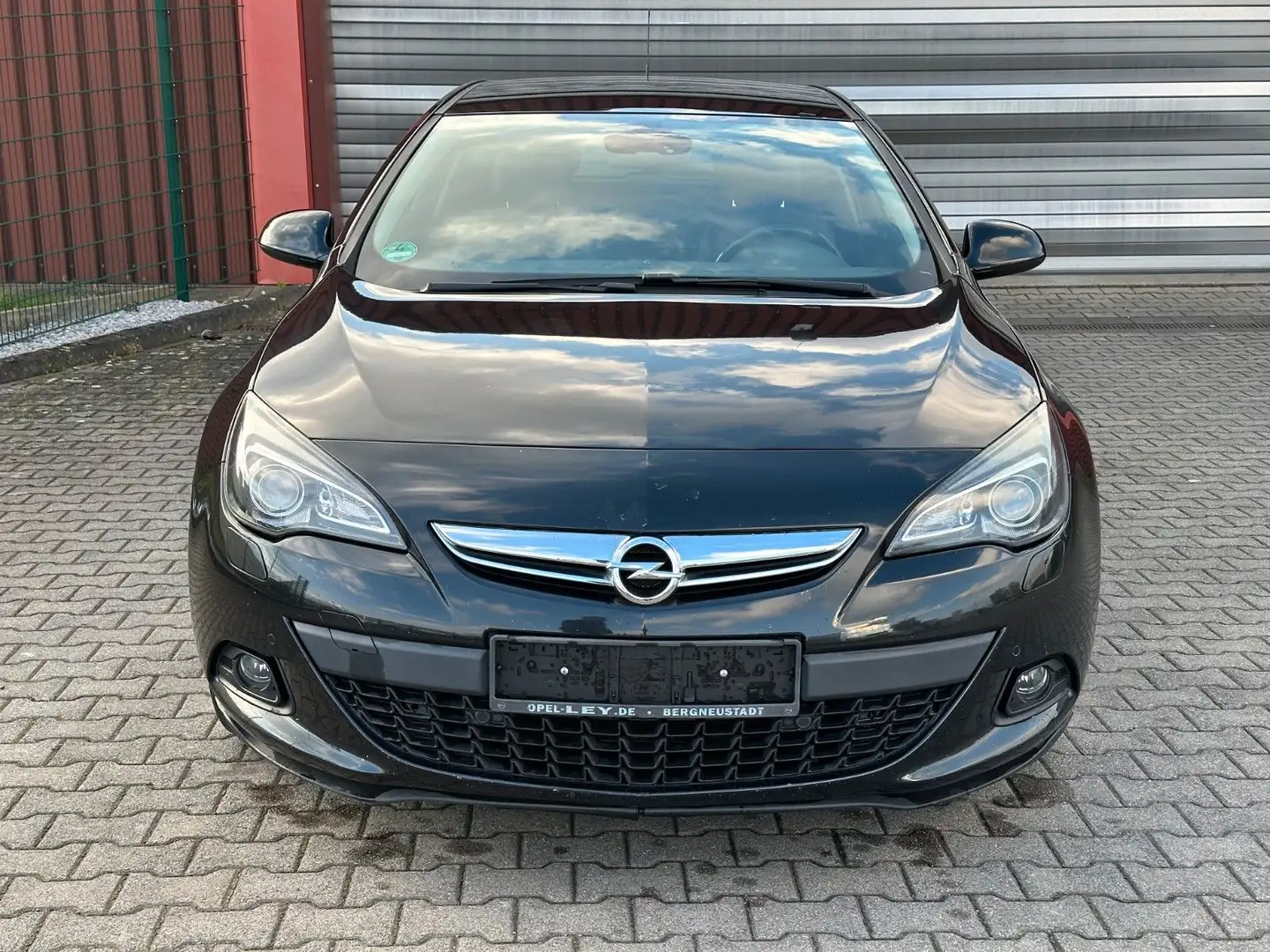 Opel Astra J GTC Innovation - 2
