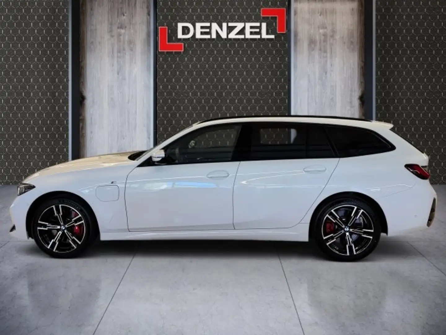 BMW 330 e xDrive Touring G21 Weiß - 2