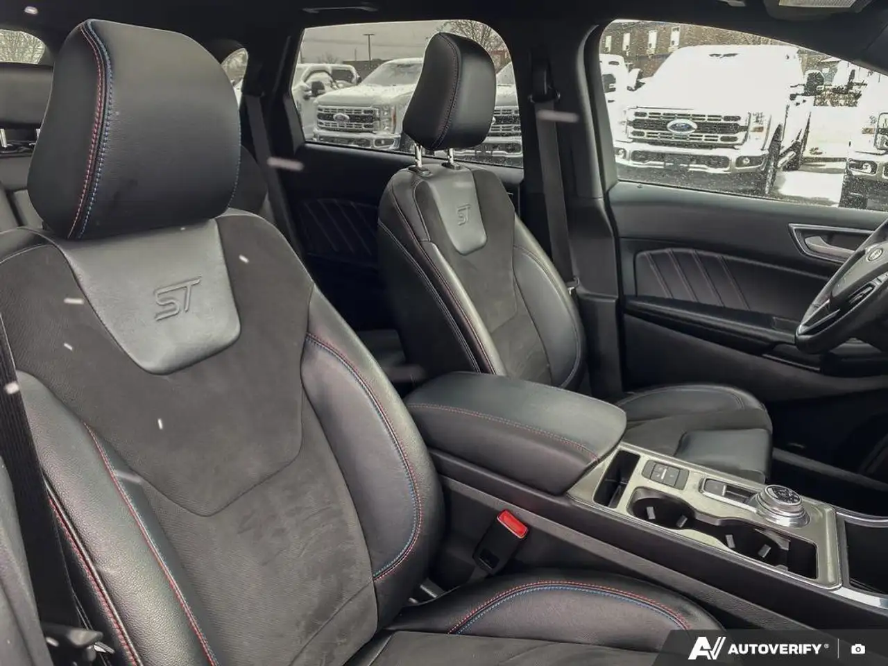 Ford Edge снимка Ford Edge
