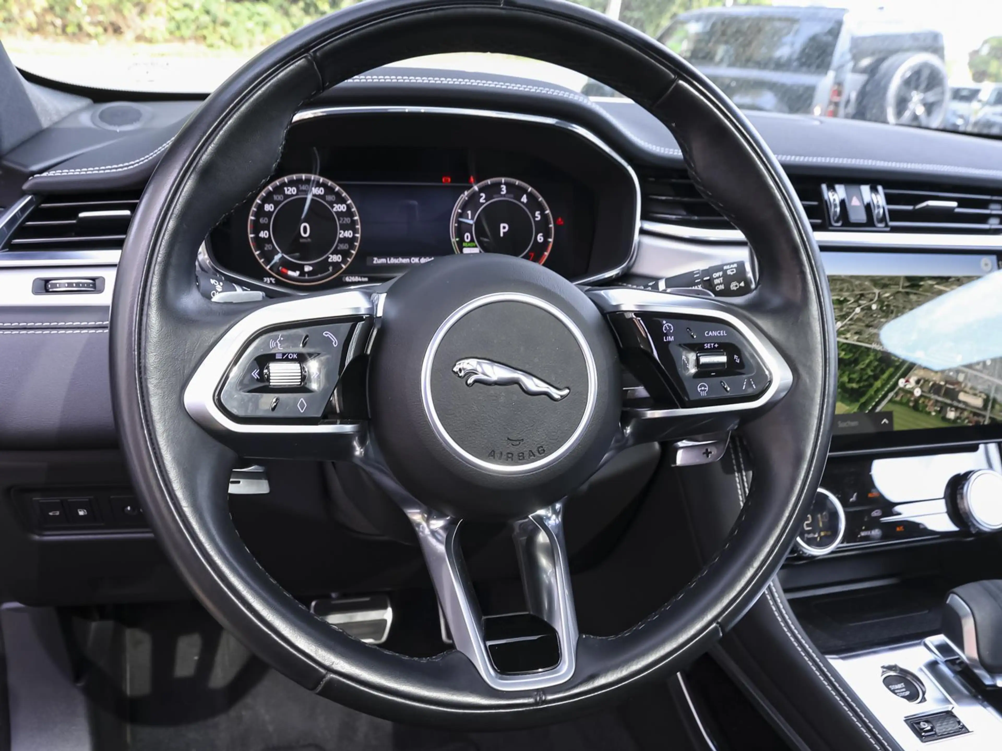 Jaguar F-Pace P400e R-Dynamic SE AWD ACC PANO NAVI RFK — photo 15