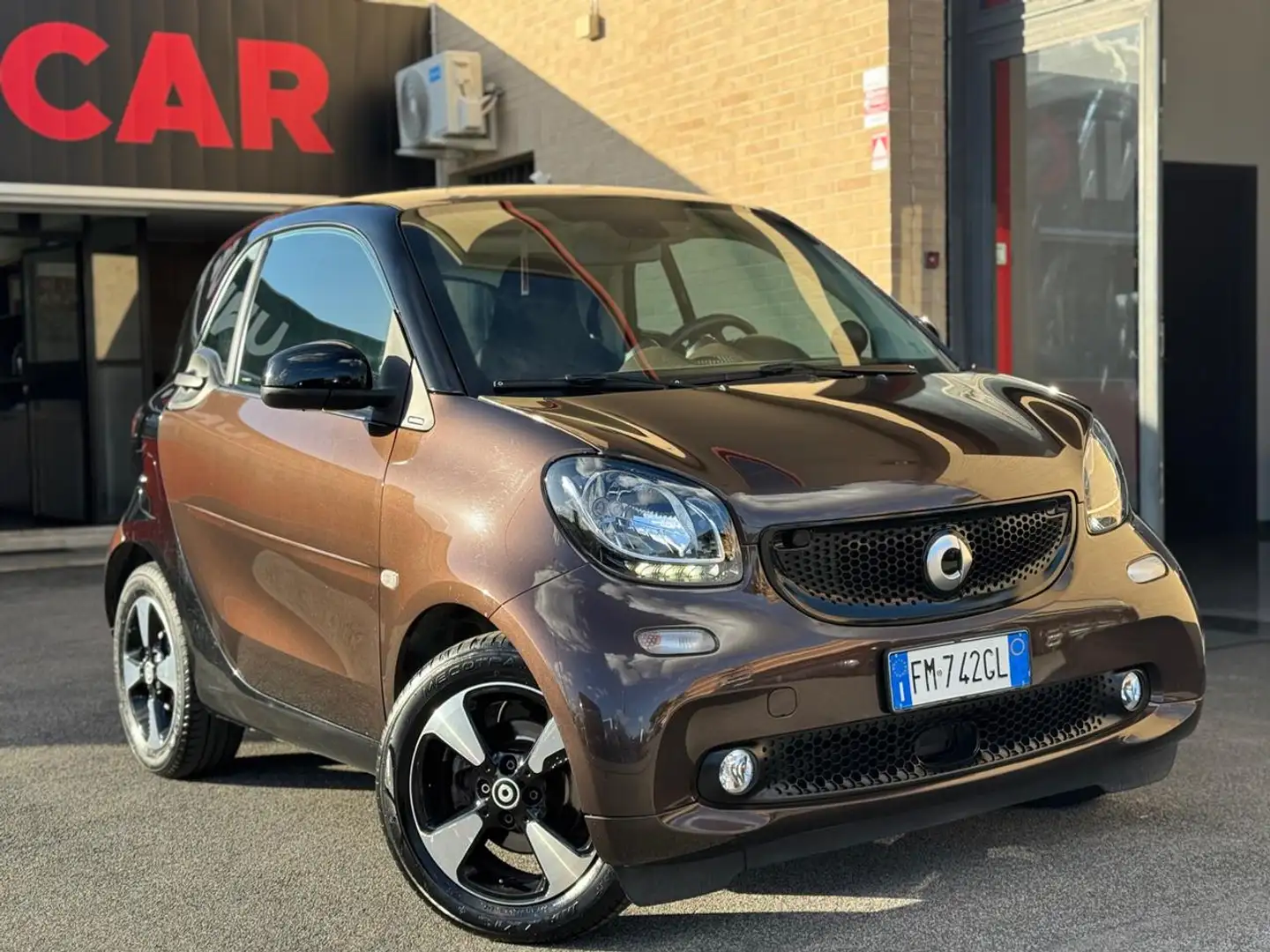 smart forTwo 90 0.9 Turbo twinamic Perfect (NESSUN VINCOLO) Braun - 1