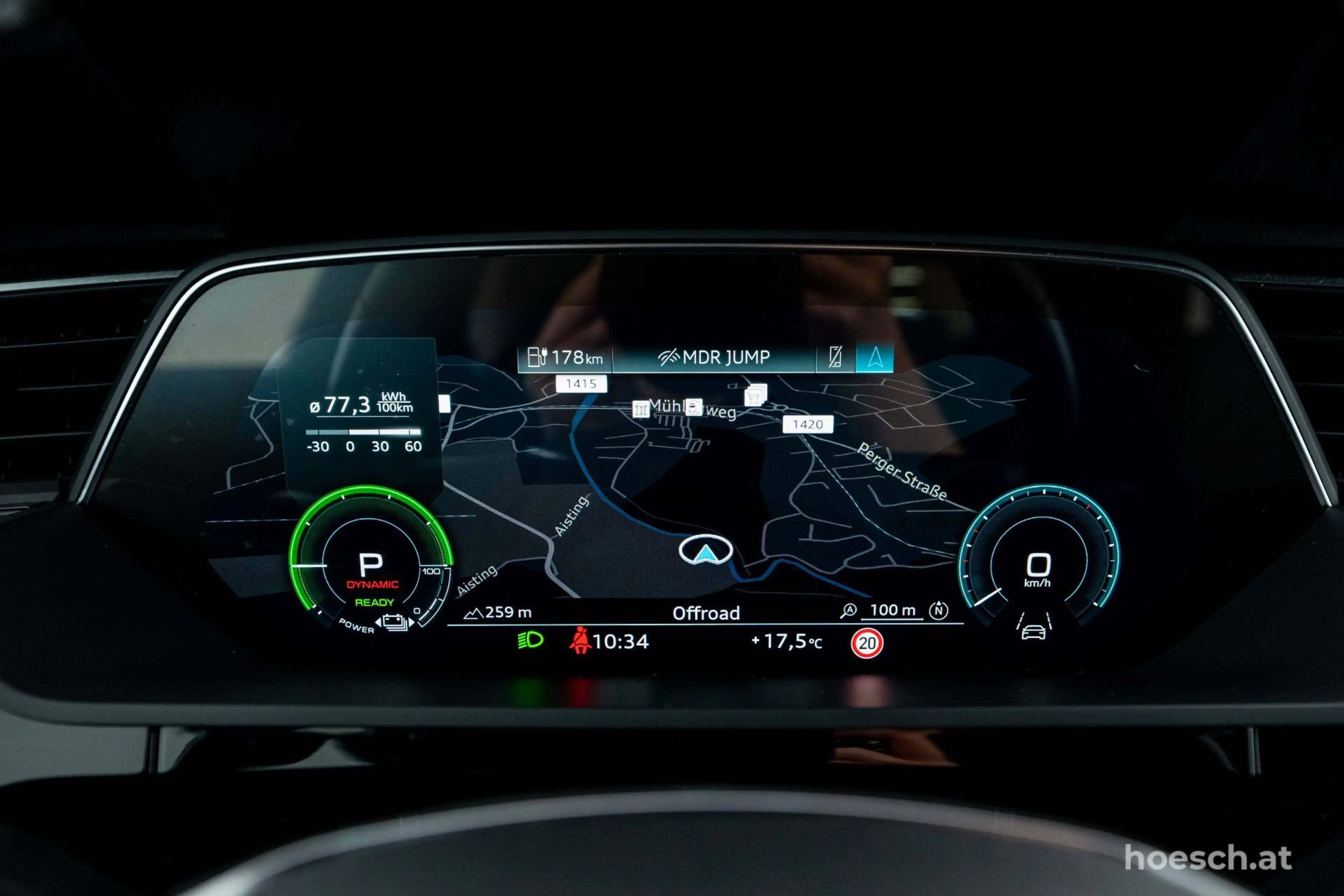 Audi Q8 e-tron 50 quattro S-LINE HEAD-UP MATRIX -58% — photo 11