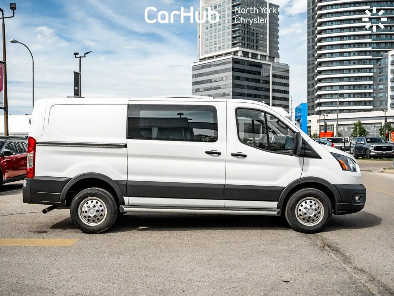 Ford Transit Cargo Van снимка Ford Transit Cargo Van
