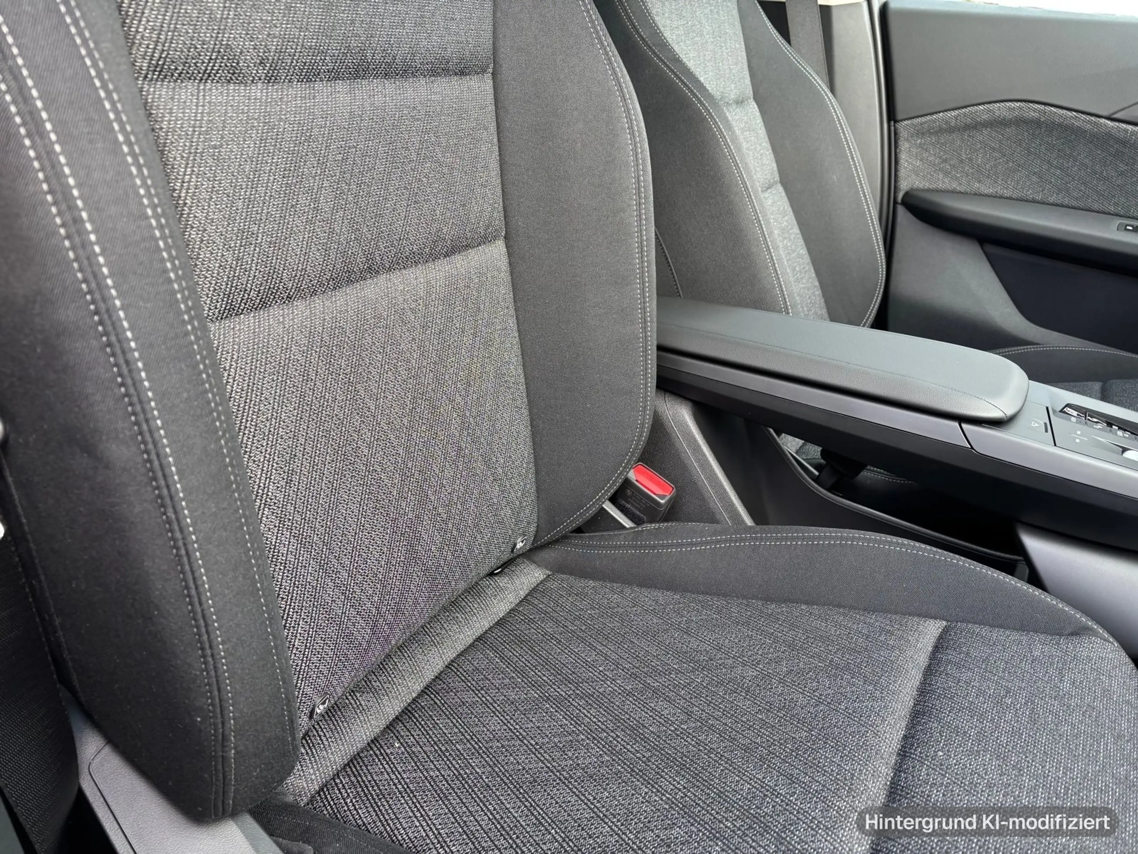BMW X1 sDrive20i DAB LED Komfortzg. Parkassistent — photo 11