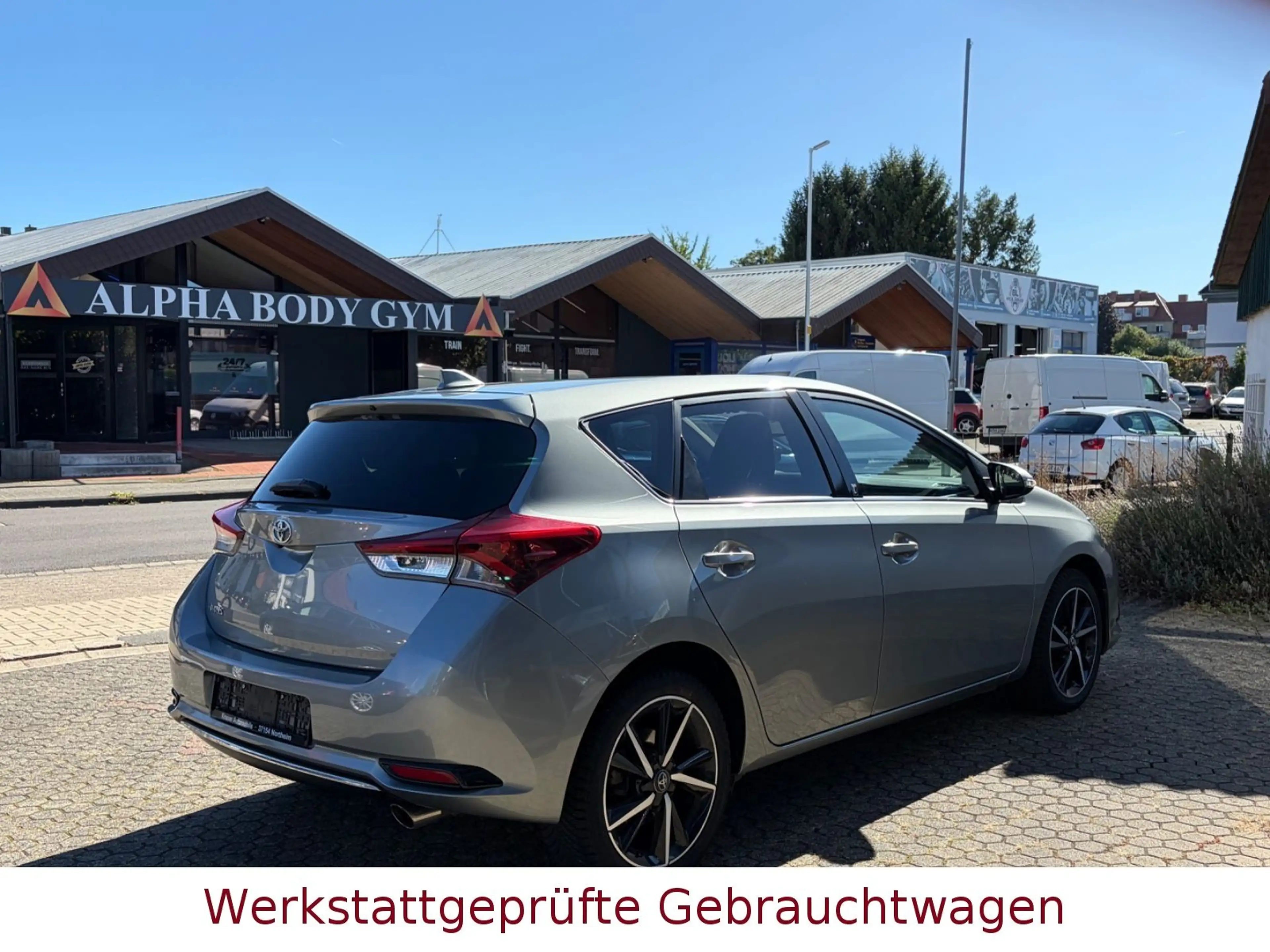 Toyota Auris Team*Kamera*Sitzheizung*PDC*1.HAND* — photo 5