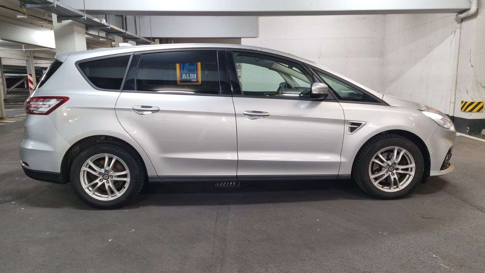 Second hand Ford S-Max 2.0