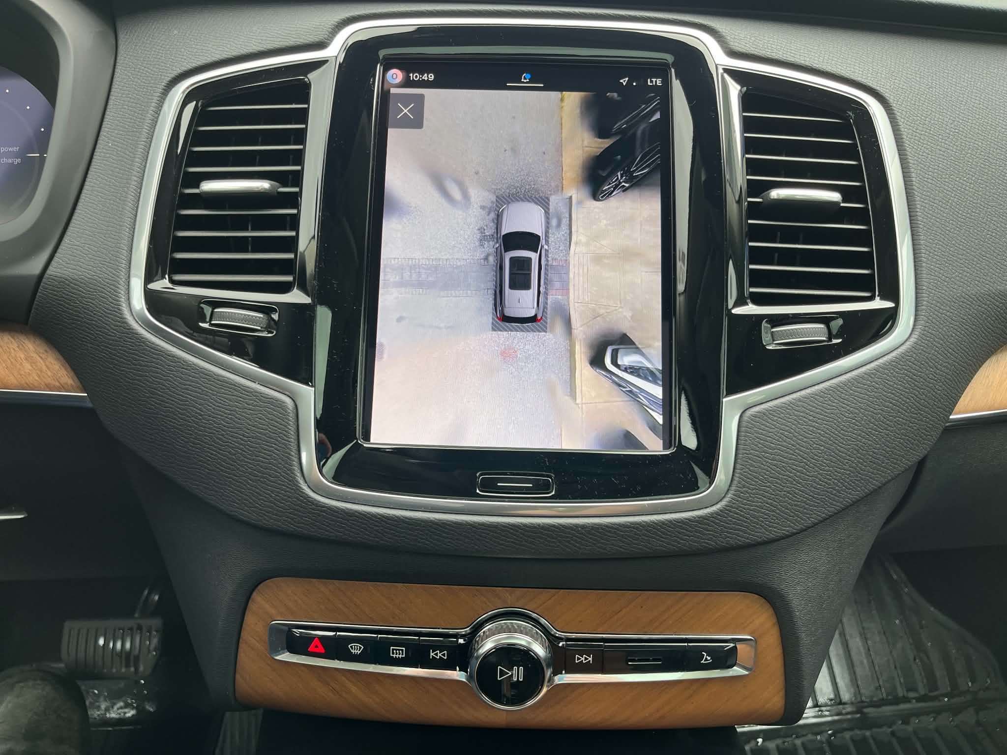 2024 Volvo XC90 T8 eAWD PHEV Plus Bright Theme 7-Seater thumb 22