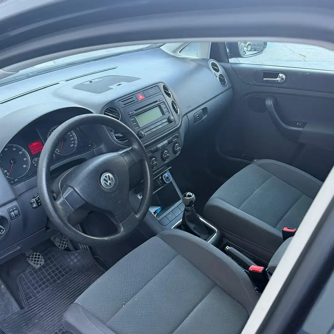 Volkswagen Golf Plus Comfortline 1,6 FSI - 1