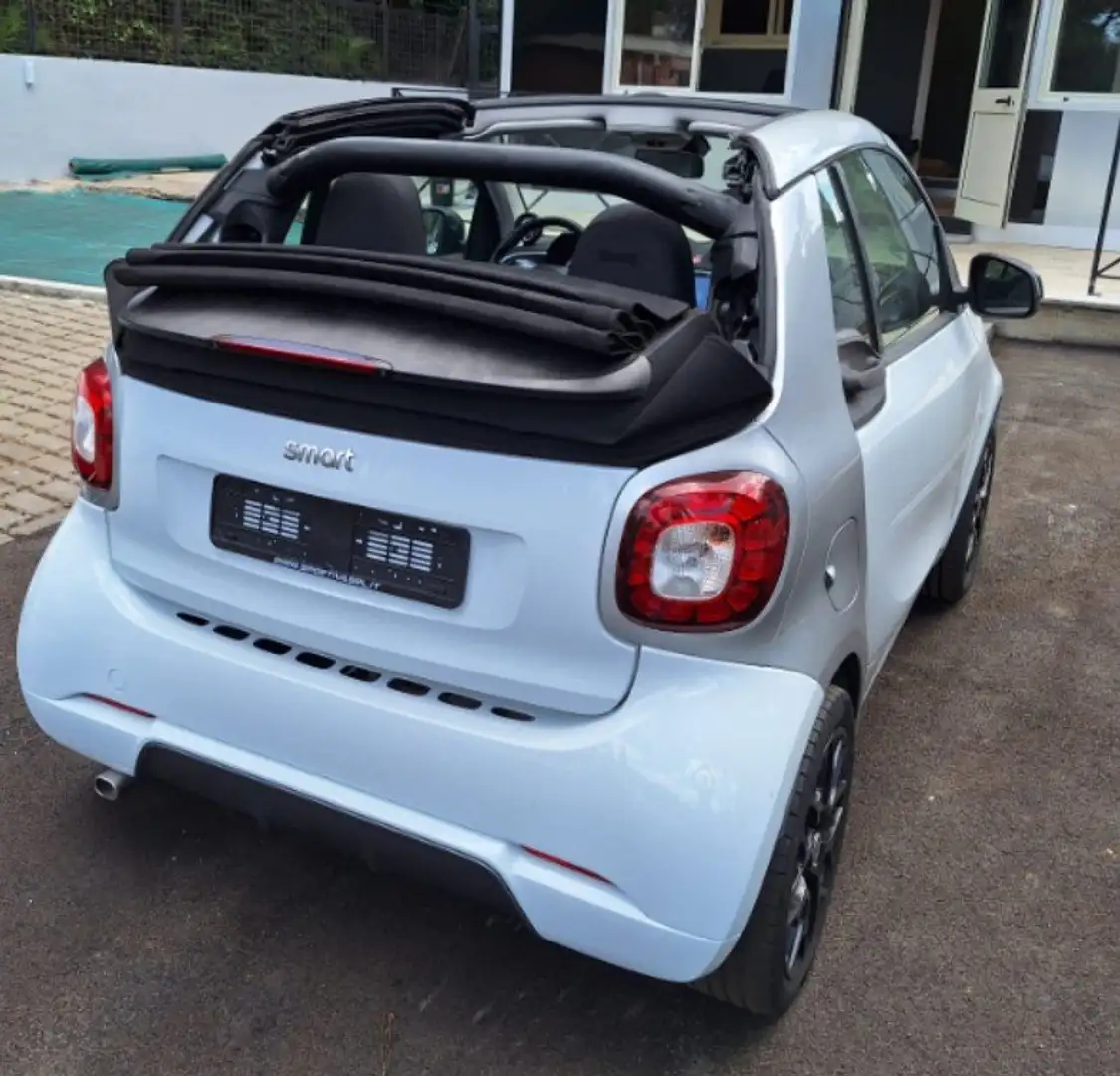 smart forTwo Fortwo Cabrio 1.0 Passion 71cv twinamic Bianco - 2