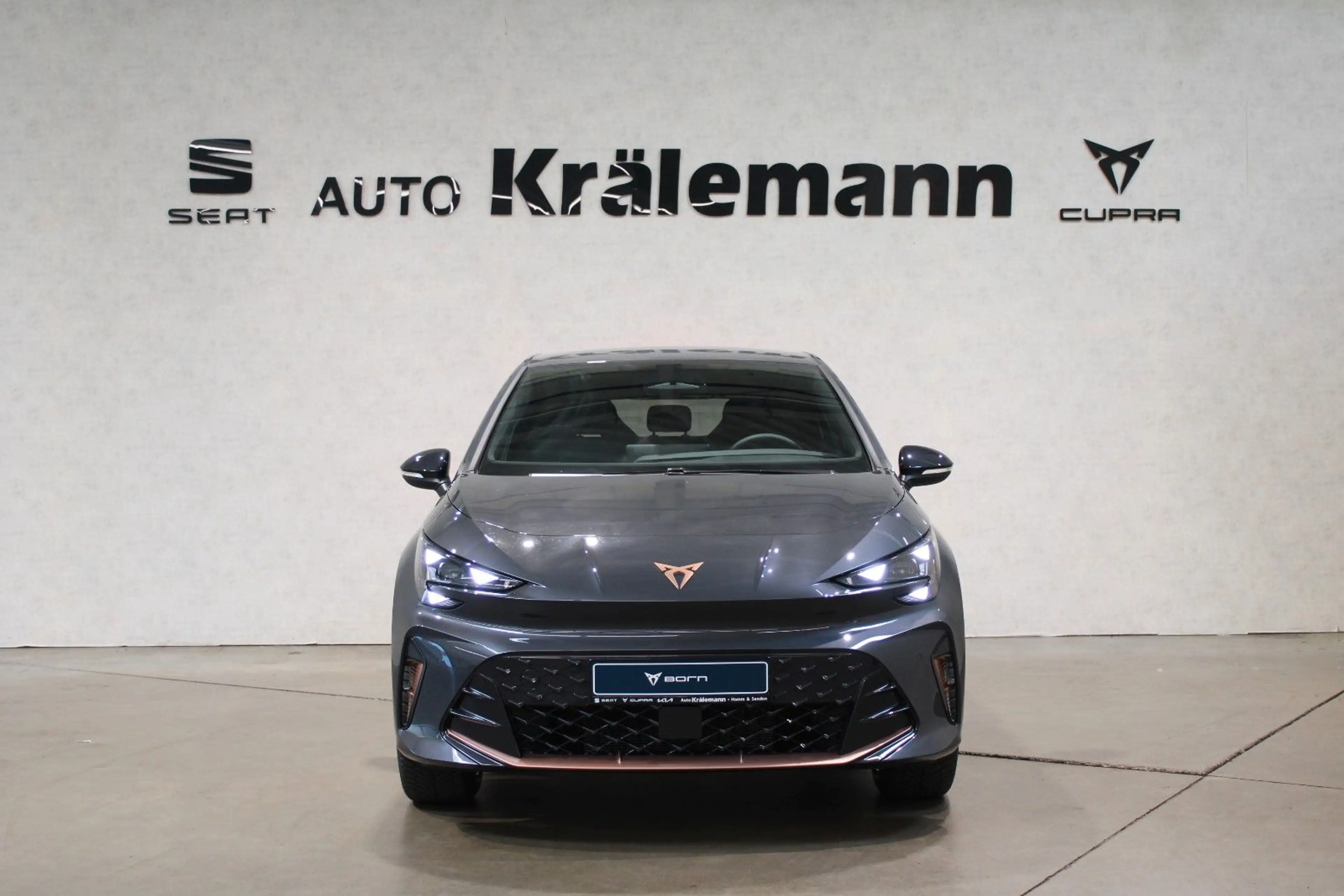 CUPRA Born 140KW 58KwH*Navi*LED*AHK*neues MODELL — photo 2