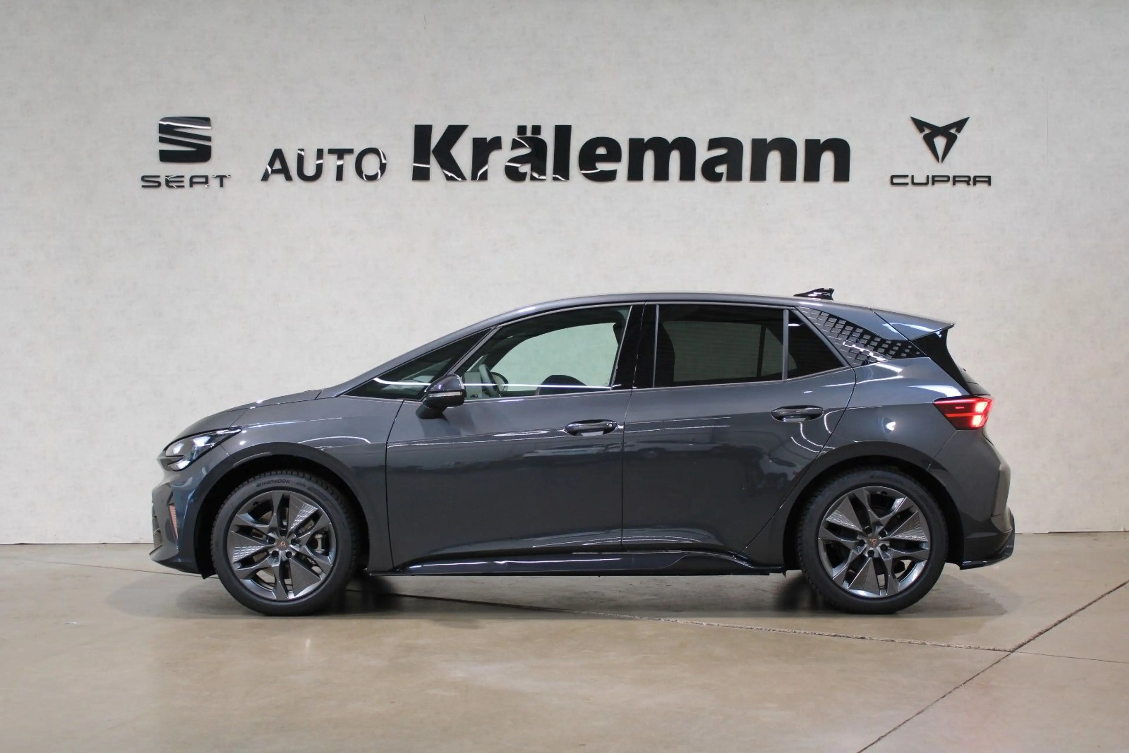CUPRA Born 140KW 58KwH*Navi*LED*AHK*neues MODELL — photo 4