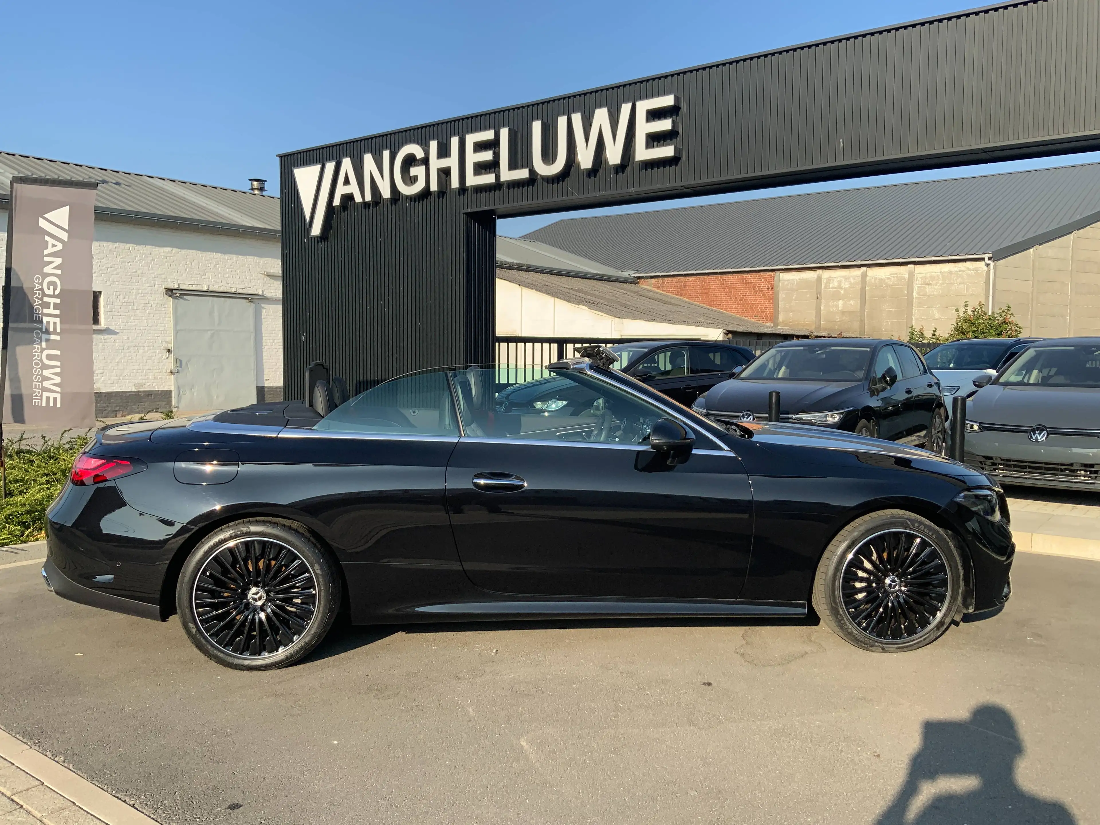 Mercedes-Benz CLE 220 d Cabriolet AMG Line/DISTRONIC Pro/... — photo 5