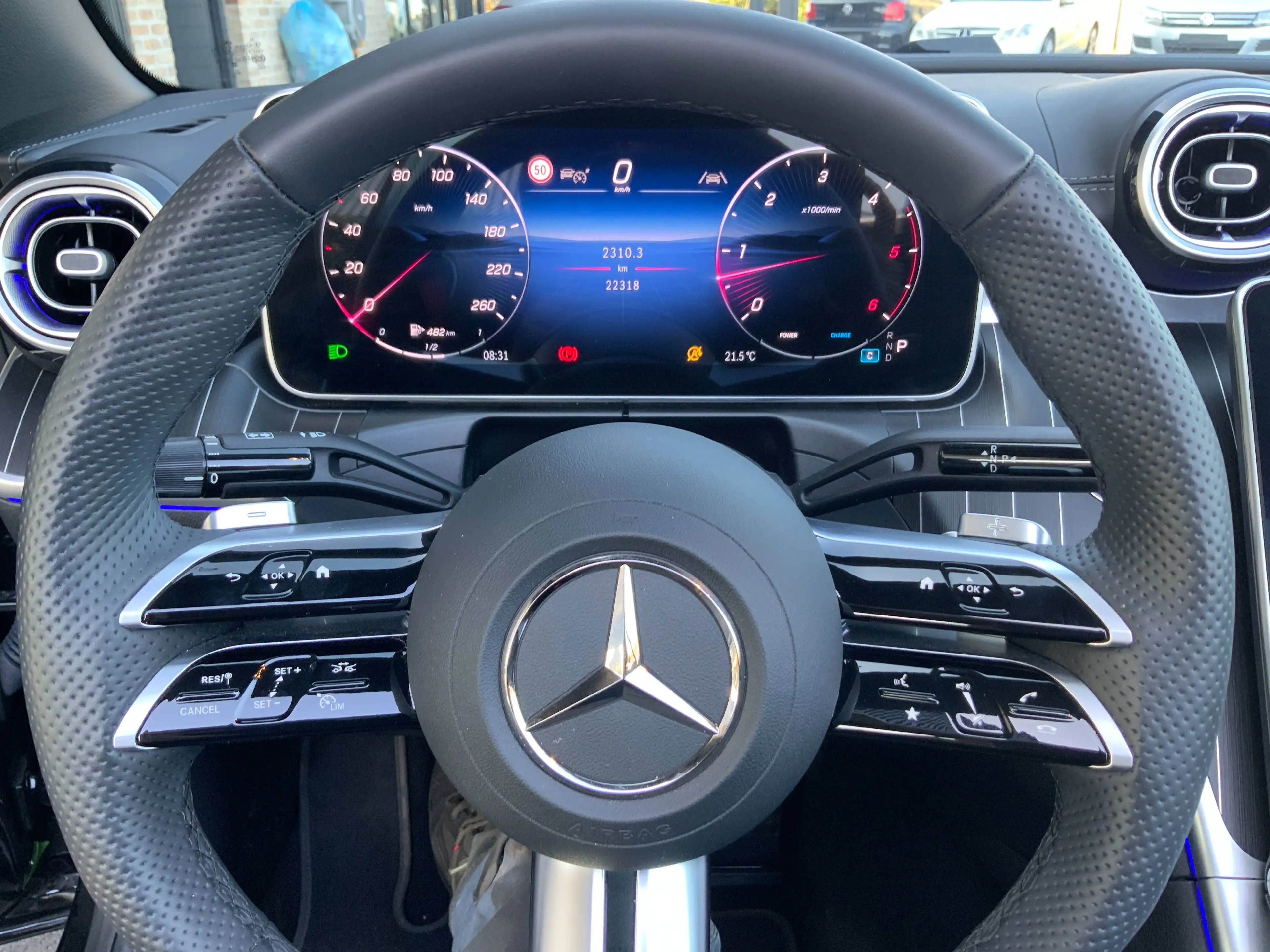 Mercedes-Benz CLE 220 d Cabriolet AMG Line/DISTRONIC Pro/... — photo 12