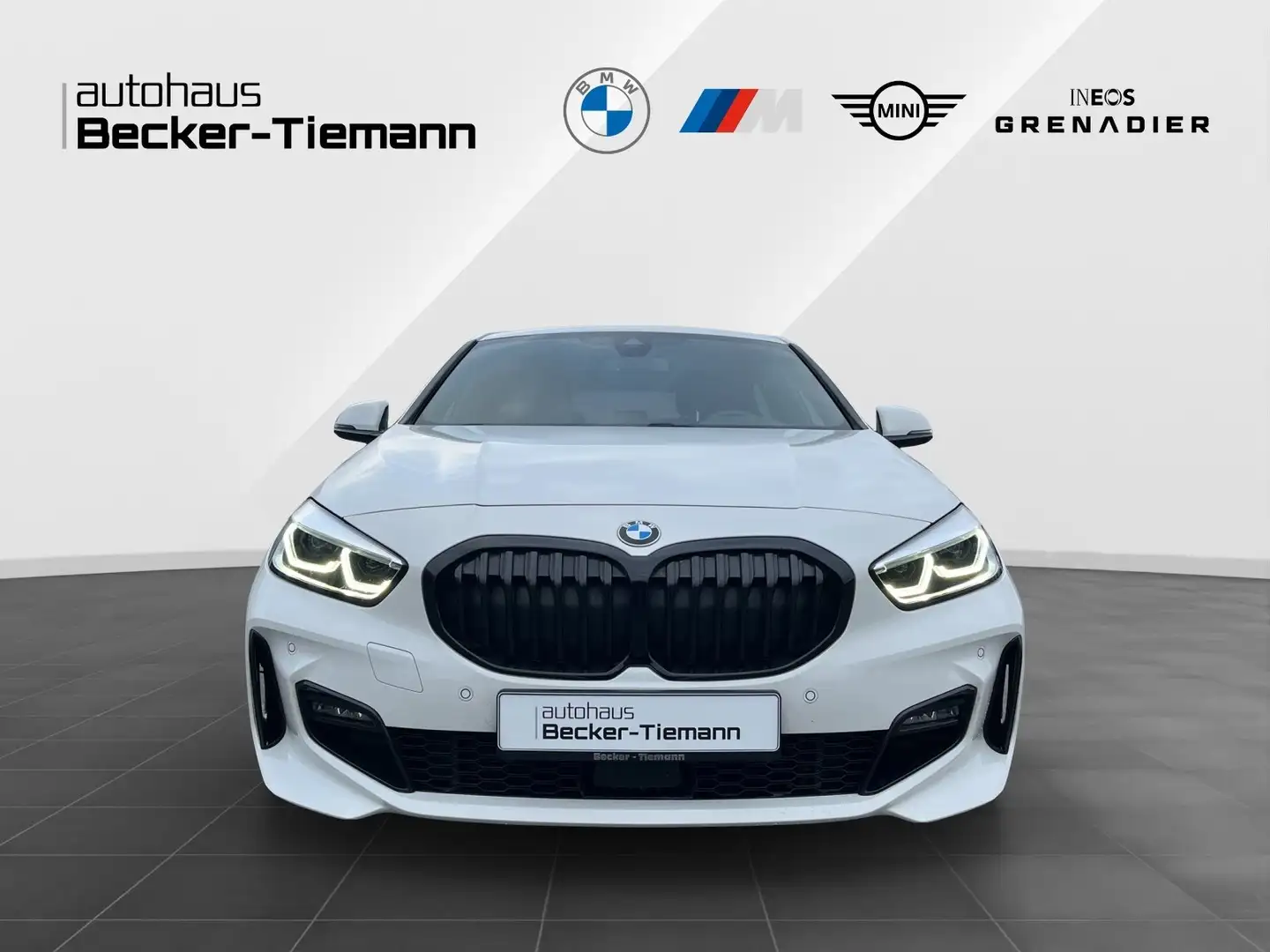 BMW 120 i M Sport/Automatik/LivePro/CarPlay/LED/Parken/Tem Blanc - 2