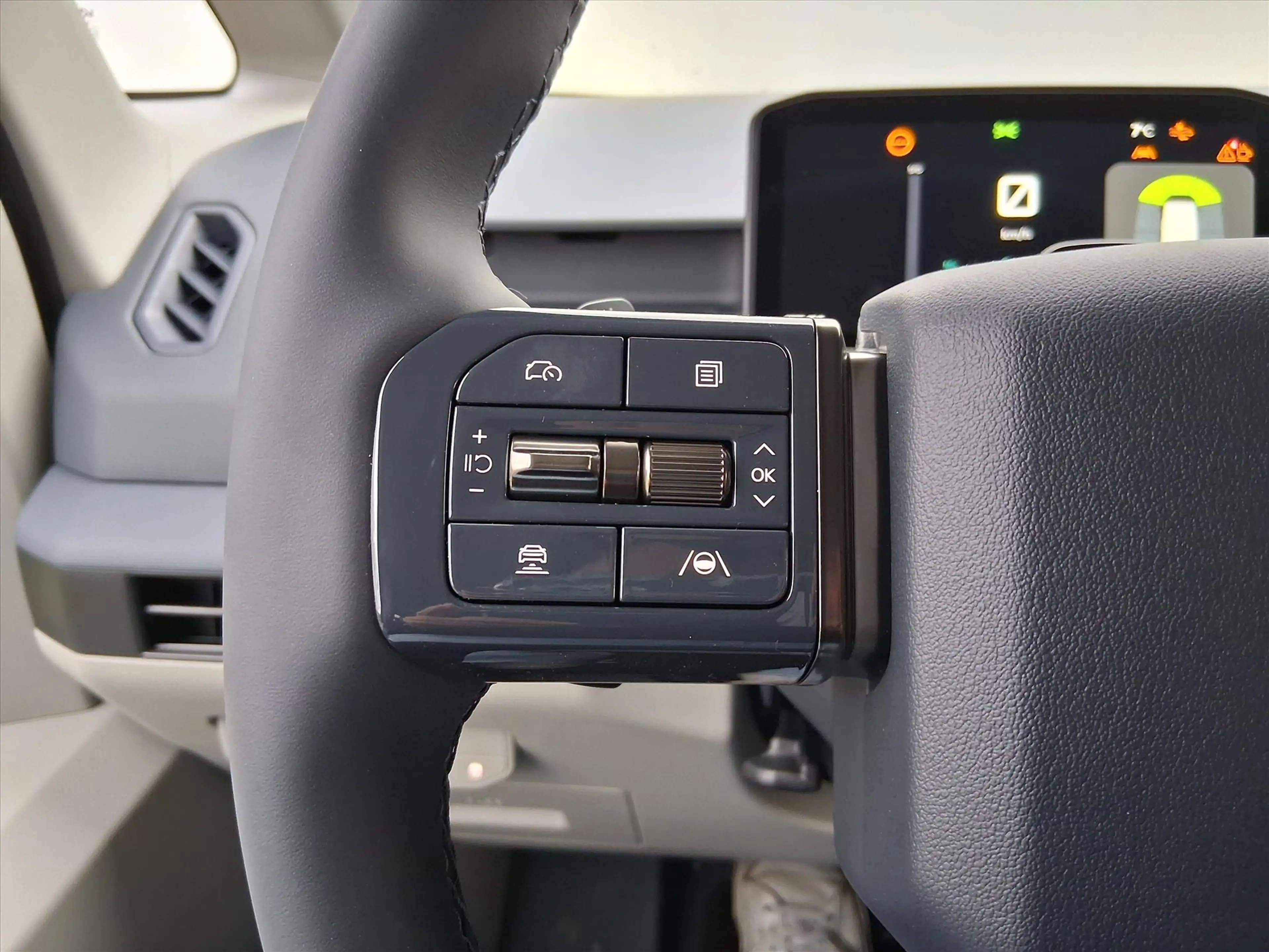 Kia PV5 Passenger 71,2 kWh 163pk Elite Executive — photo 12