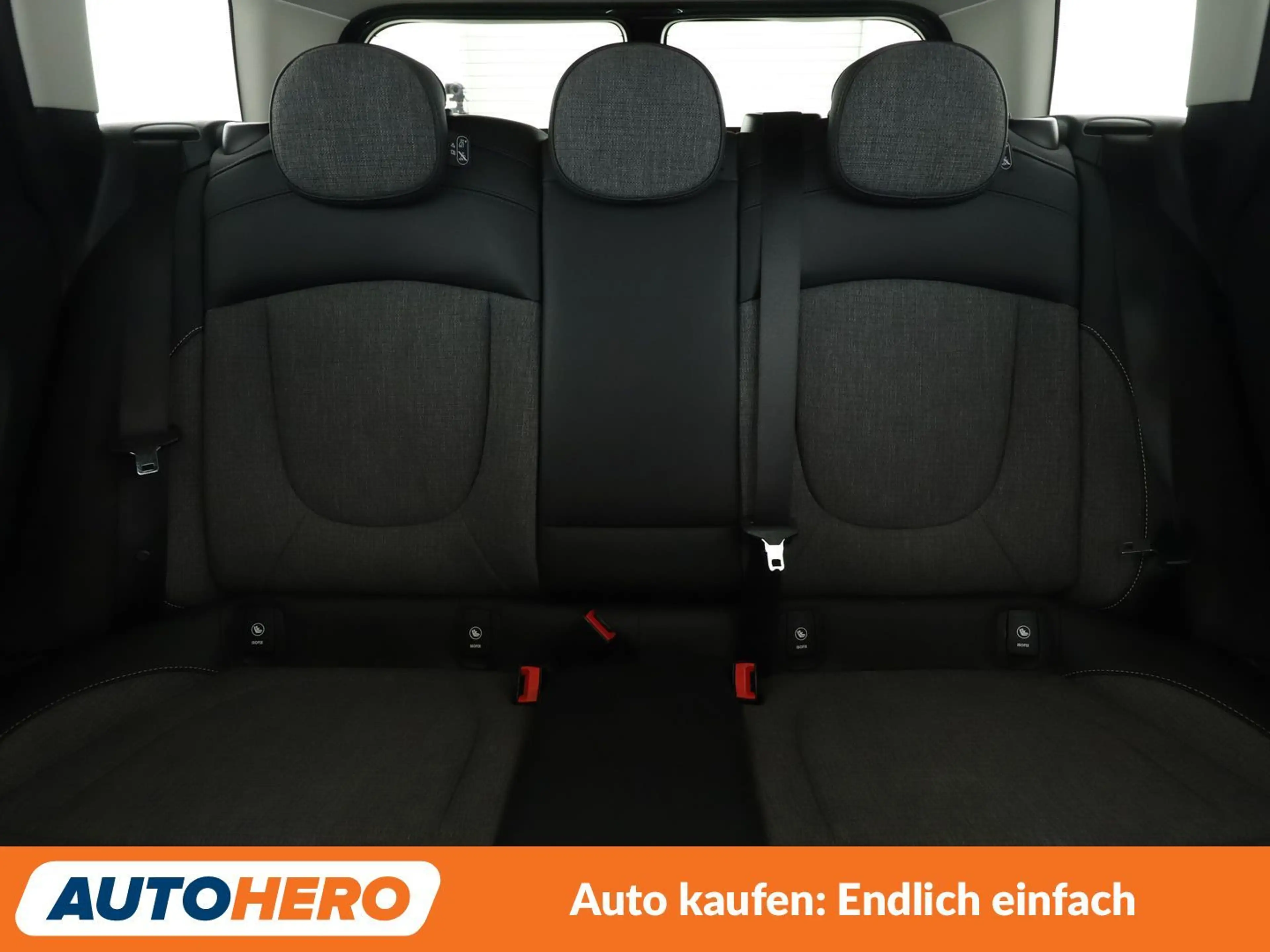 MINI Cooper S Clubman Cooper S ALL4 Aut.*HUD*LED*TEMPO*PDC*PLA*SHZ*BT* — photo 15