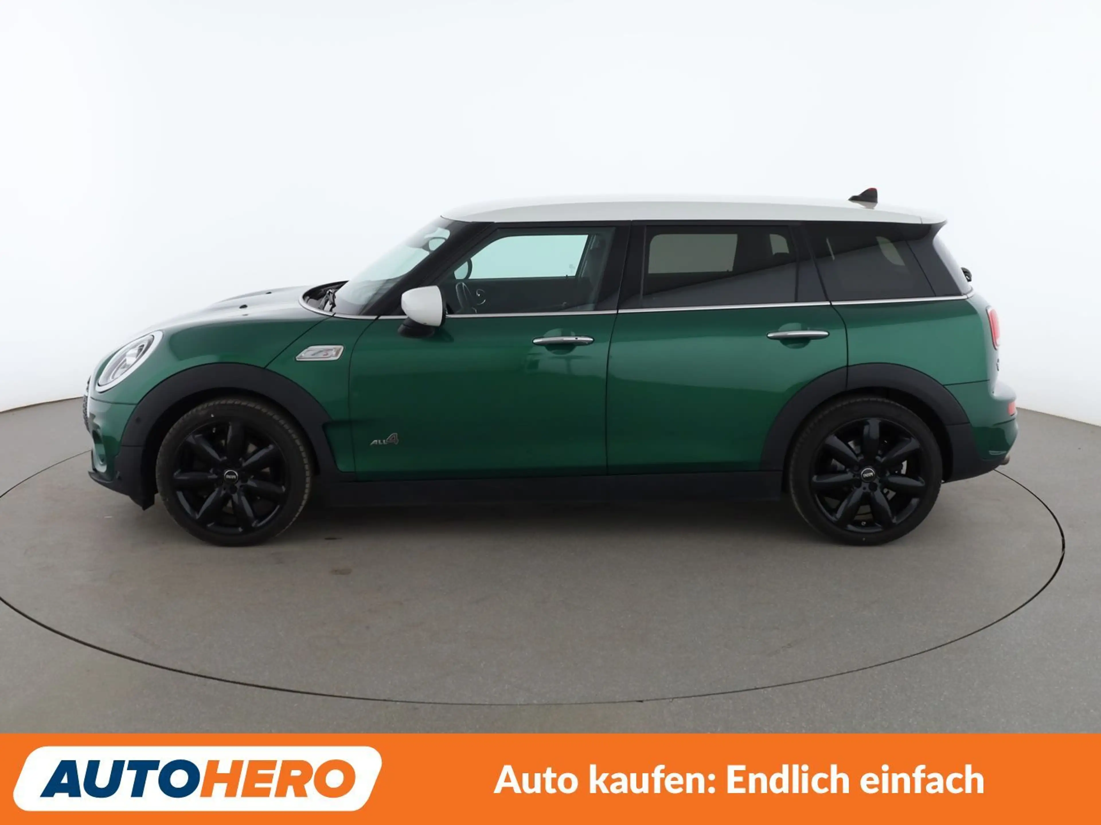 MINI Cooper S Clubman Cooper S ALL4 Aut.*HUD*LED*TEMPO*PDC*PLA*SHZ*BT* — photo 3