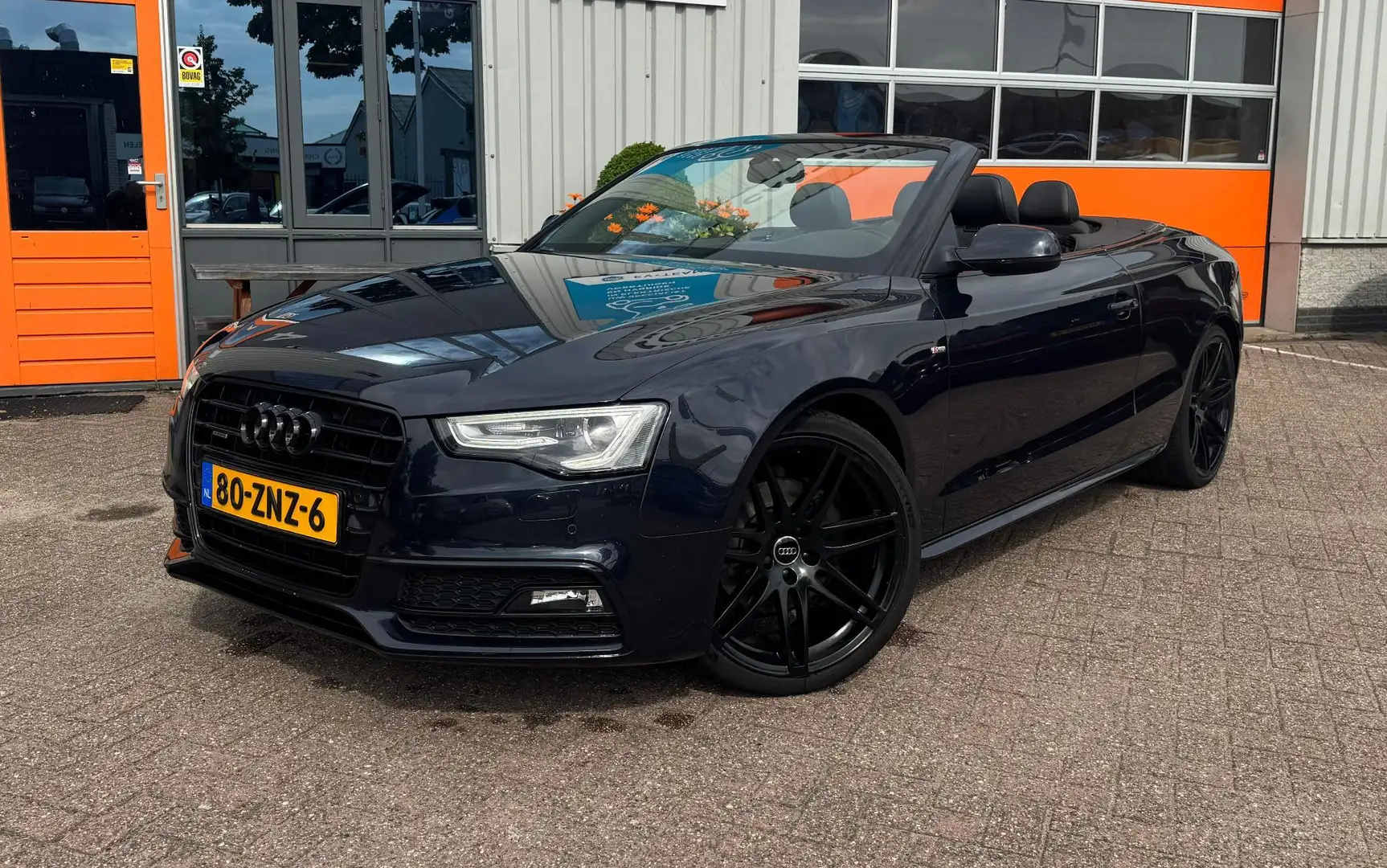 Audi A5 Cabriolet 2.0 TFSI S-LINE 2X CARPLAY/NAVI/KEYLESS/ Blauw - 2