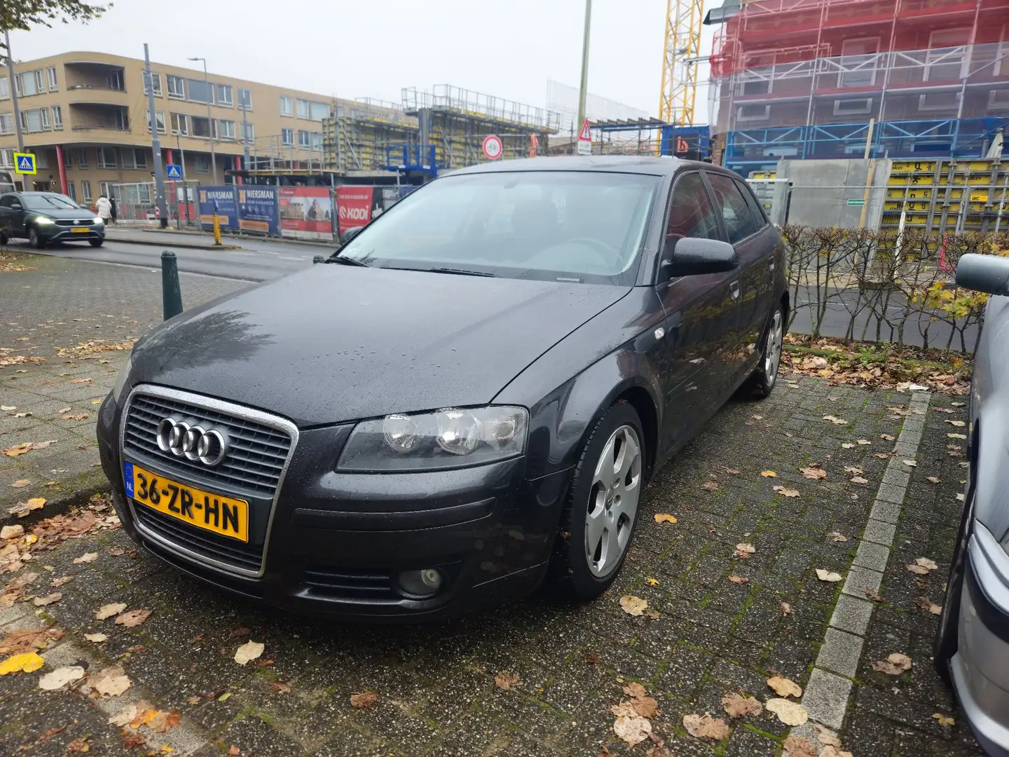 Audi A3 1.4 TFSI Ambition PL Grijs - 1