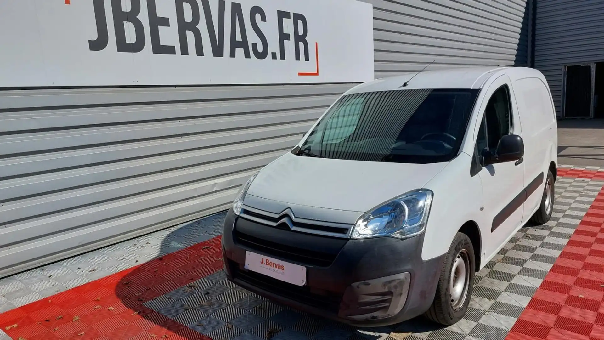 Citroen Berlingo FOURGON M BLUEHDI 75 CLUB 3pl Blanc - 1