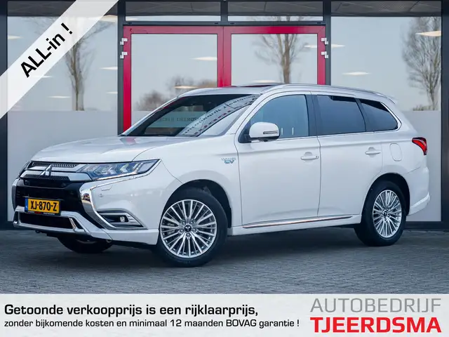 Mitsubishi Outlander 2.4 PHEV Instyle | 1e Eigenaar | Trekhaak | Schuif