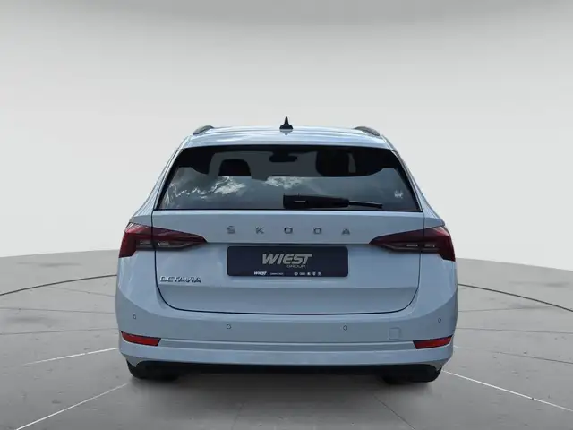 Skoda Octavia view 7