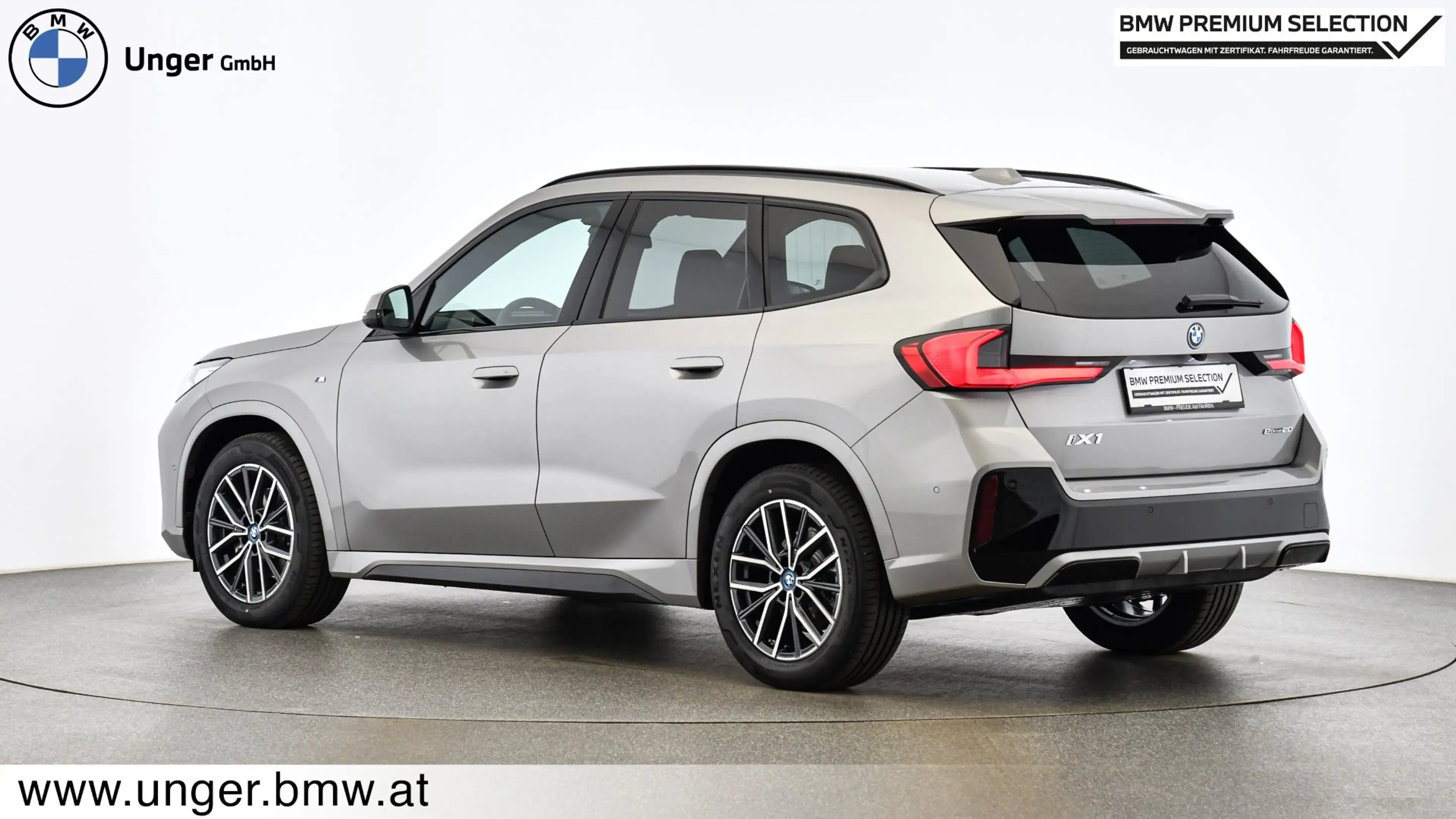 BMW iX1 eDrive20 — photo 5