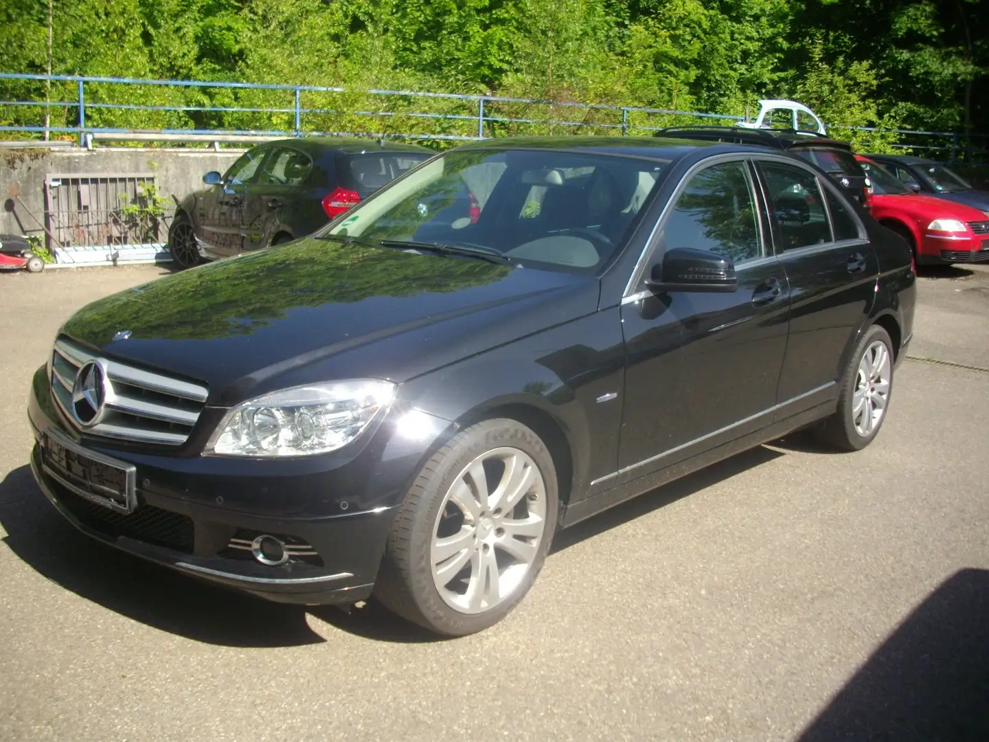 Mercedes-Benz C 180 CGI BlueEFFICIENCY / Avantgarde Noir - 1