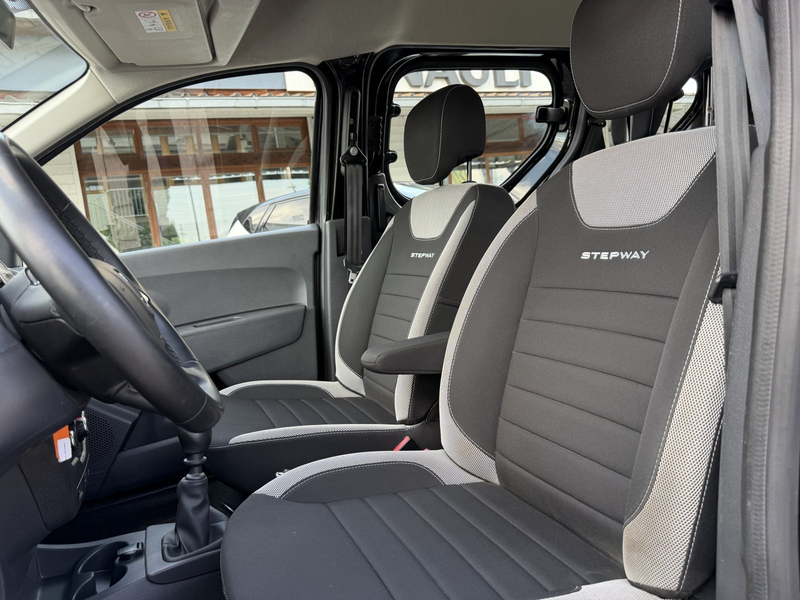 Dacia Dokker 1.3 TCe 130 Stepway Plus Sitzh. RFK  Stepway Plus — photo 10