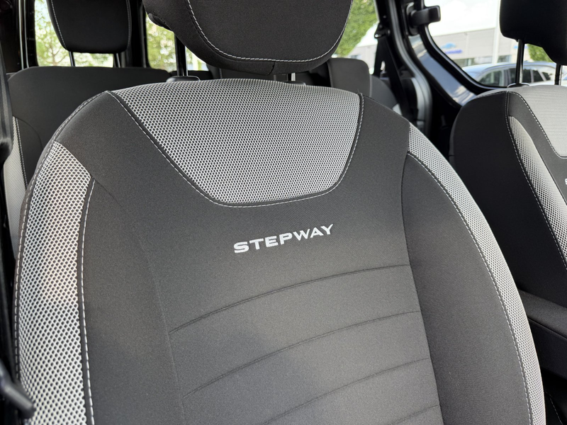 Dacia Dokker 1.3 TCe 130 Stepway Plus Sitzh. RFK  Stepway Plus — photo 16