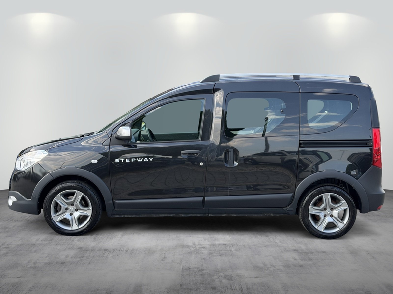 Dacia Dokker 1.3 TCe 130 Stepway Plus Sitzh. RFK  Stepway Plus — photo 3
