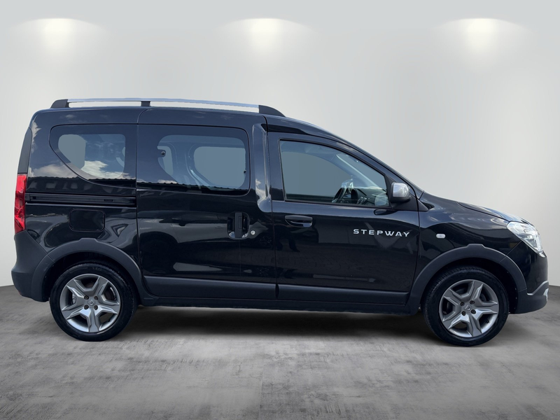 Dacia Dokker 1.3 TCe 130 Stepway Plus Sitzh. RFK  Stepway Plus — photo 7
