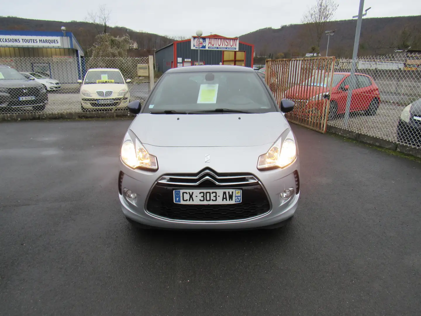 Citroen DS3 DS3 VTi 82 PureTech Chic - 2