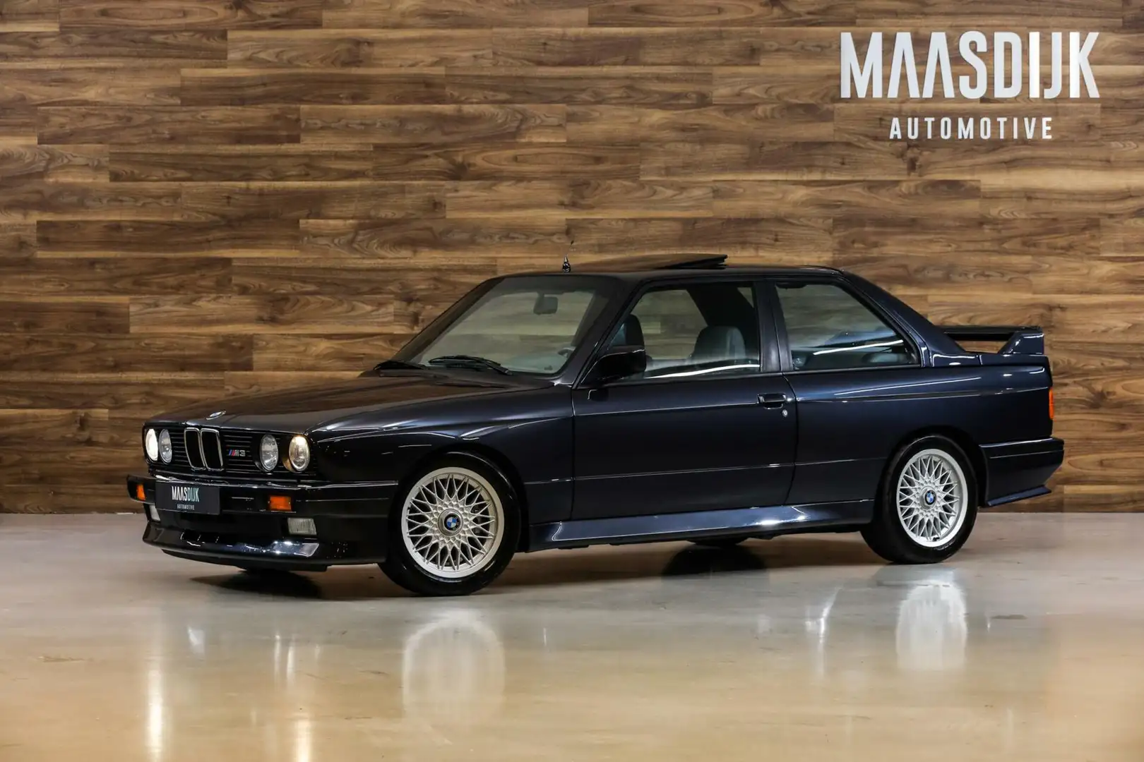 BMW M3 E30 M3|Europameister|Sun roof|1/148|Extended Leath Modrá - 1