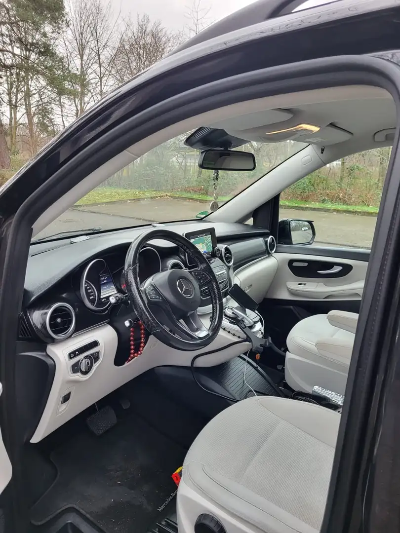 Mercedes-Benz V 220 V 220 d lang 7G-TRONIC SCORE Schwarz - 2