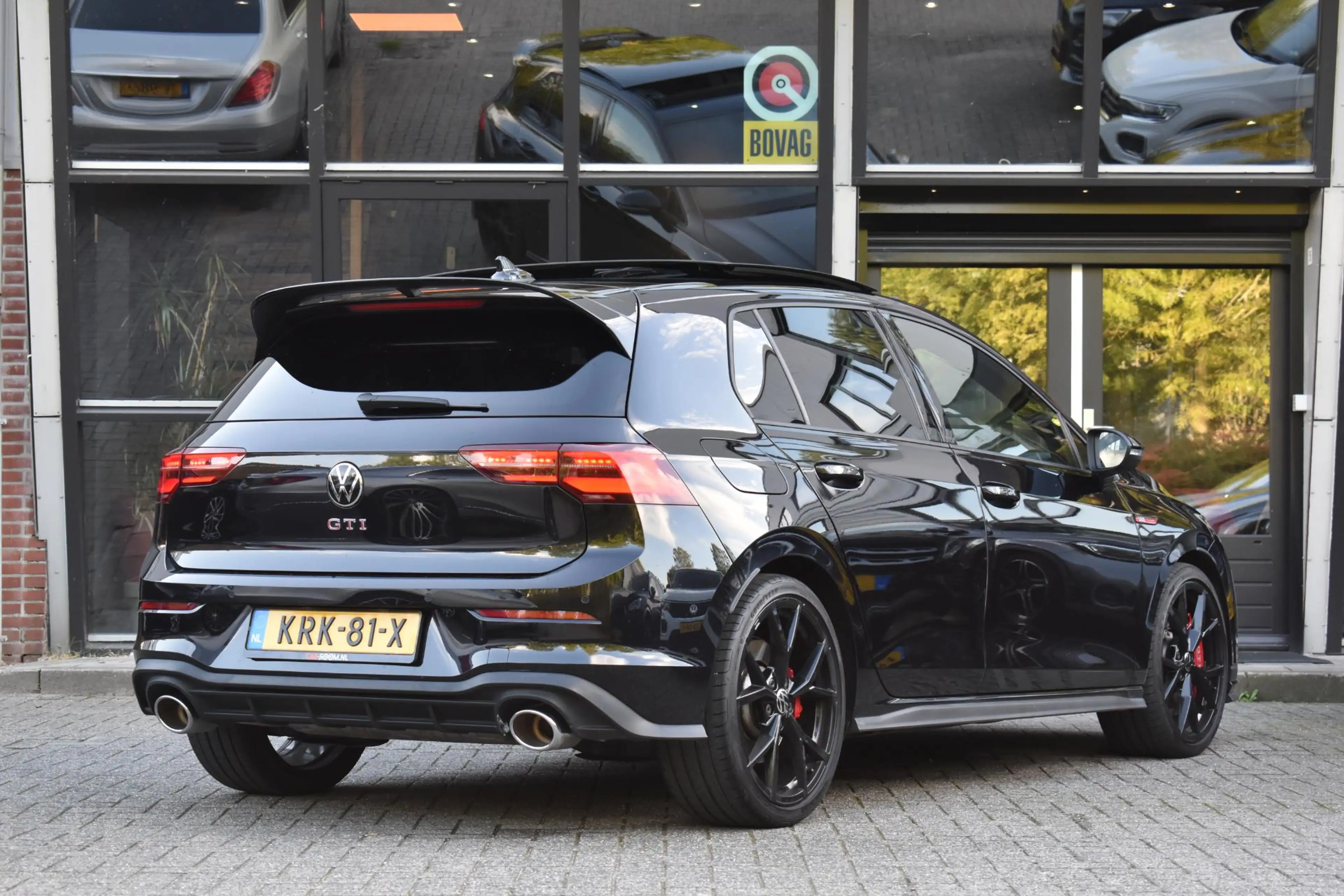 Volkswagen Golf GTI 2.0 TSI Pano HUD HK Camera Lane ACC — photo 5