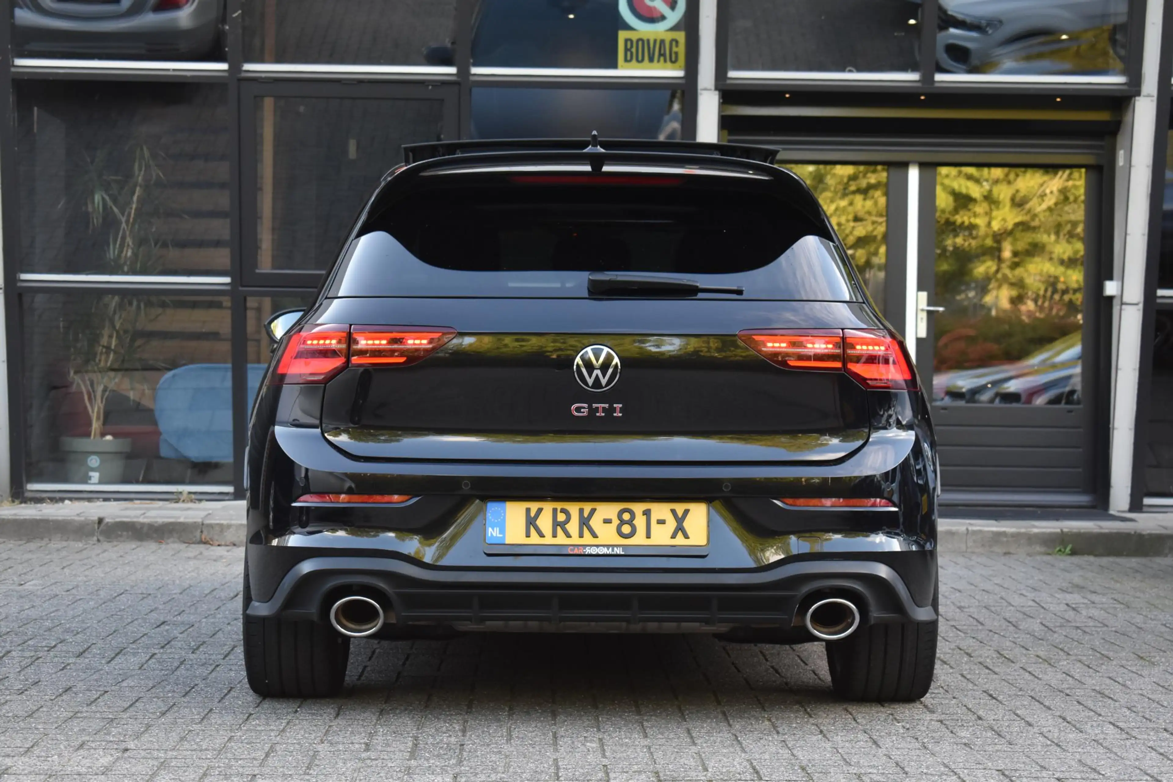 Volkswagen Golf GTI 2.0 TSI Pano HUD HK Camera Lane ACC — photo 6