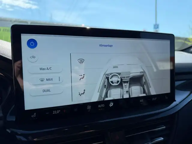Ford Focus view 15
