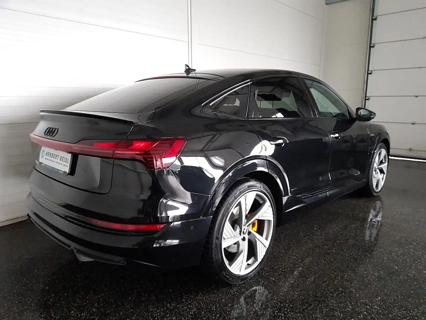 Audi e-tron SB 55 quattro S-LINE *NP: € 107.461,- / 22 ZOLL... Black - 2