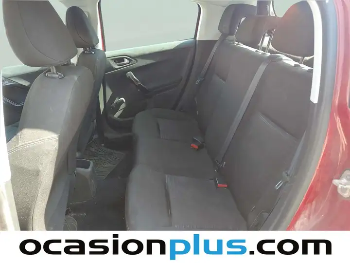 Peugeot 208 1.4HDi Access 3p 2015, foto 9