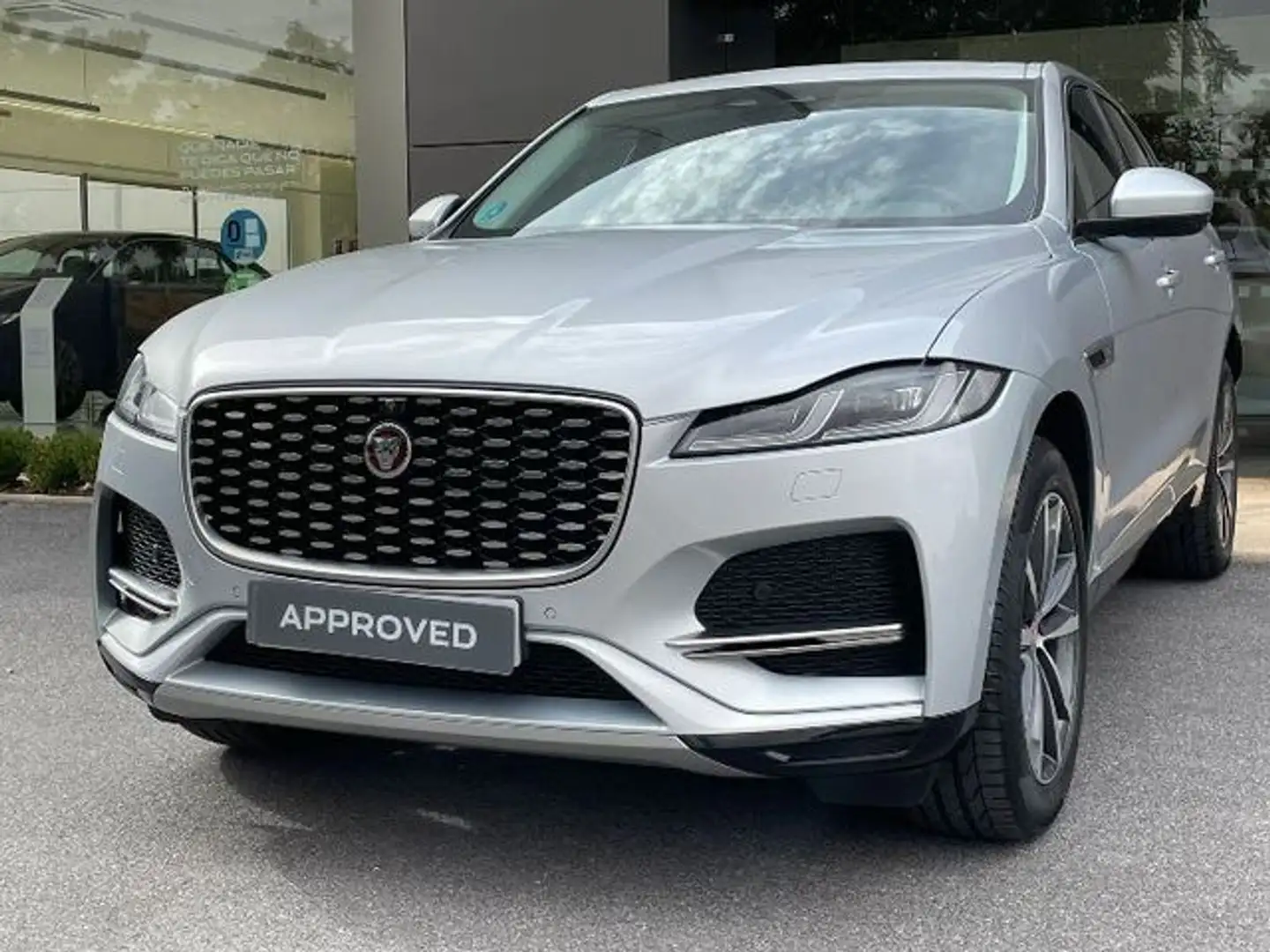 Jaguar F-Pace 2.0D l4 MHEV SE Aut. AWD 204 Plateado - 1
