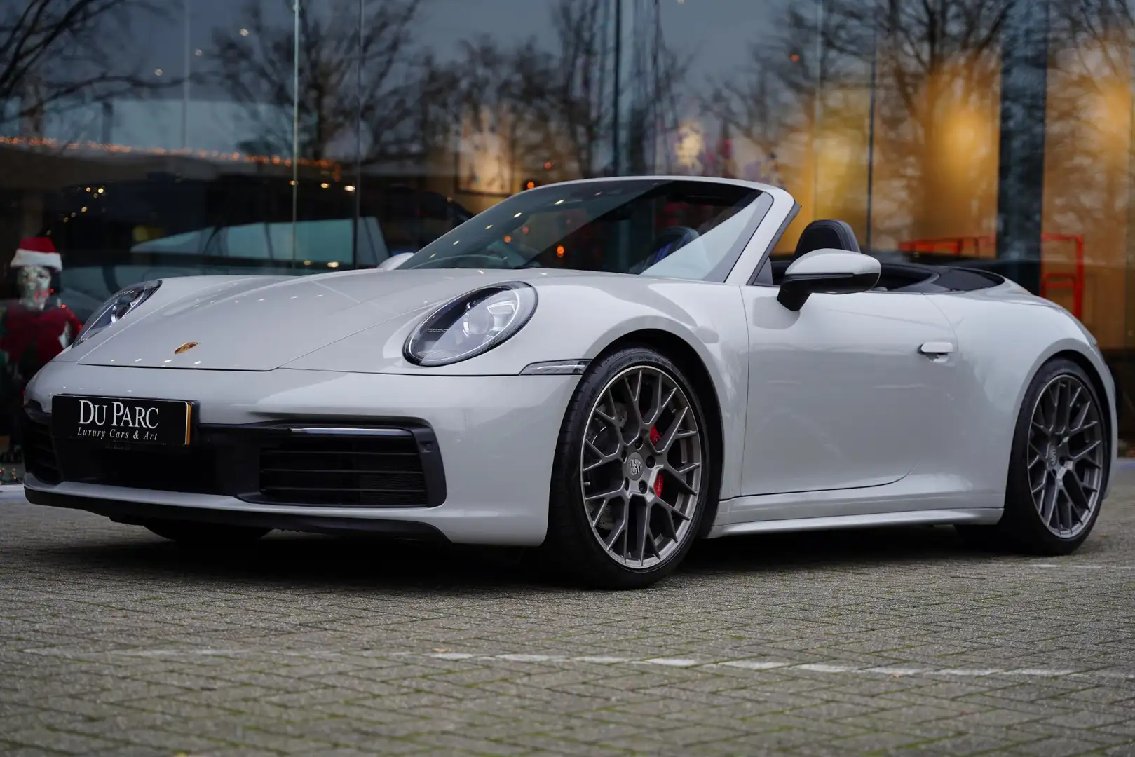 Porsche 992 992 Cabriolet 3.0 Carrera 4 S Krijtgrijs Sportuitl Gris - 1