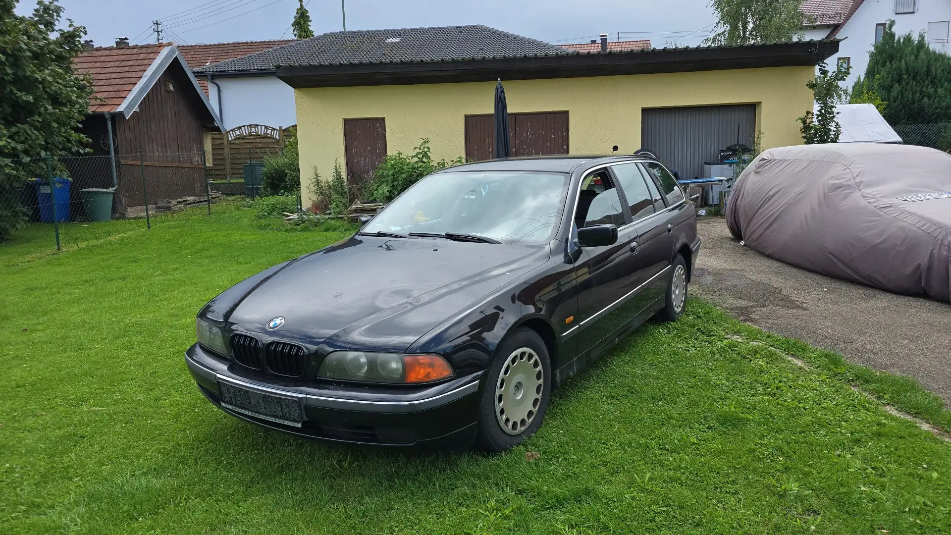 BMW 520 520i touring - 1