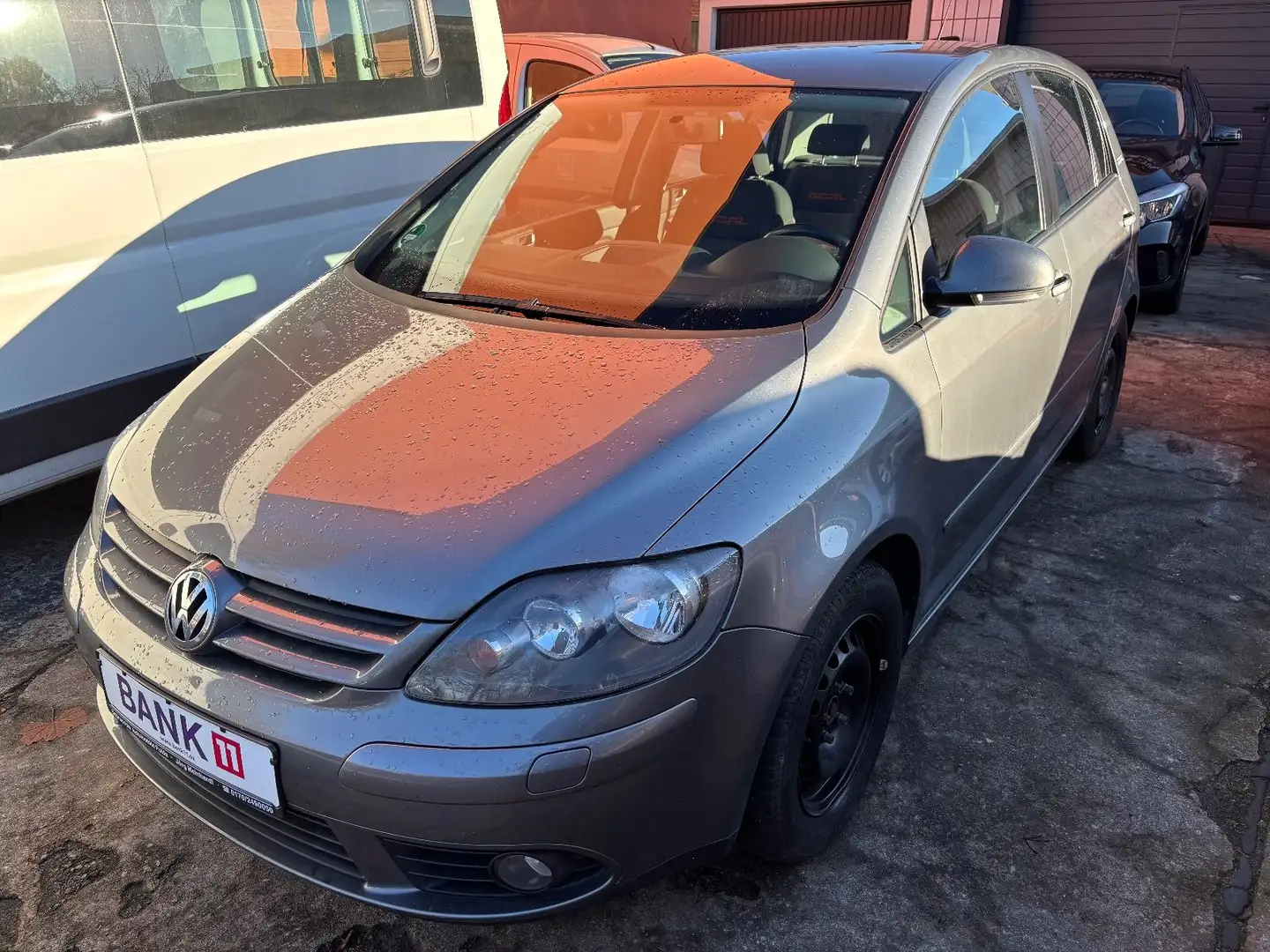Volkswagen Golf Plus V Goal AUTOMAT AHK SITZHEIZUNG !!! Grau - 2