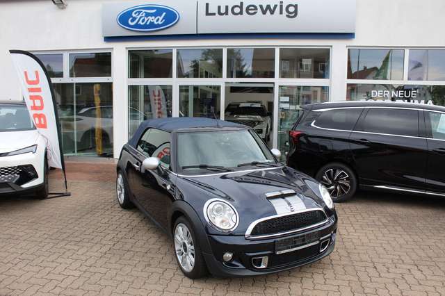 Imagine MINI Cooper Cabrio Cooper