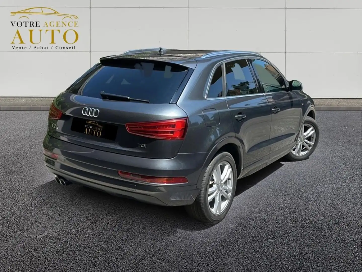 Audi Q3 2.0 TDI - 150 - BV S-tronic S-Line PHASE 2 Gris - 2